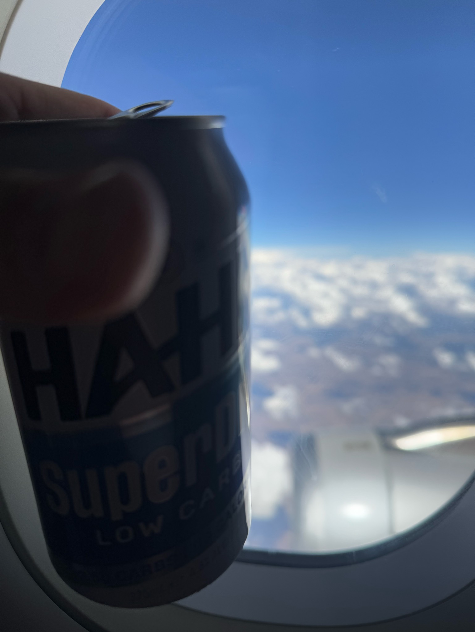 Hahn Superdry 4.6%, Hahn Brewing Company (Lion Co.)