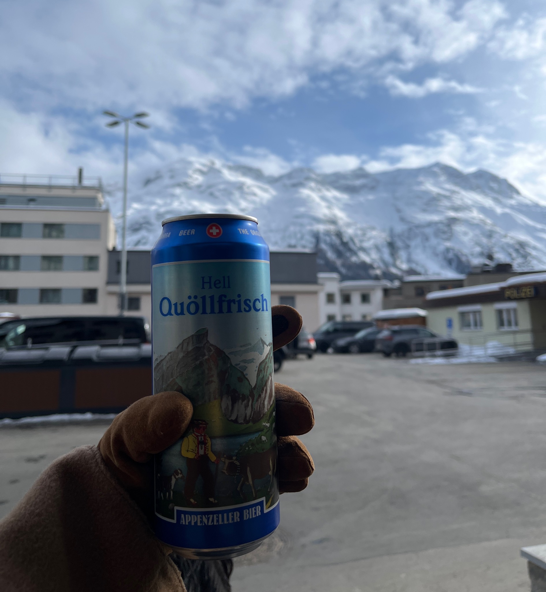 Hell Quöllfrisch, Brauerei Locher (Appenzeller)