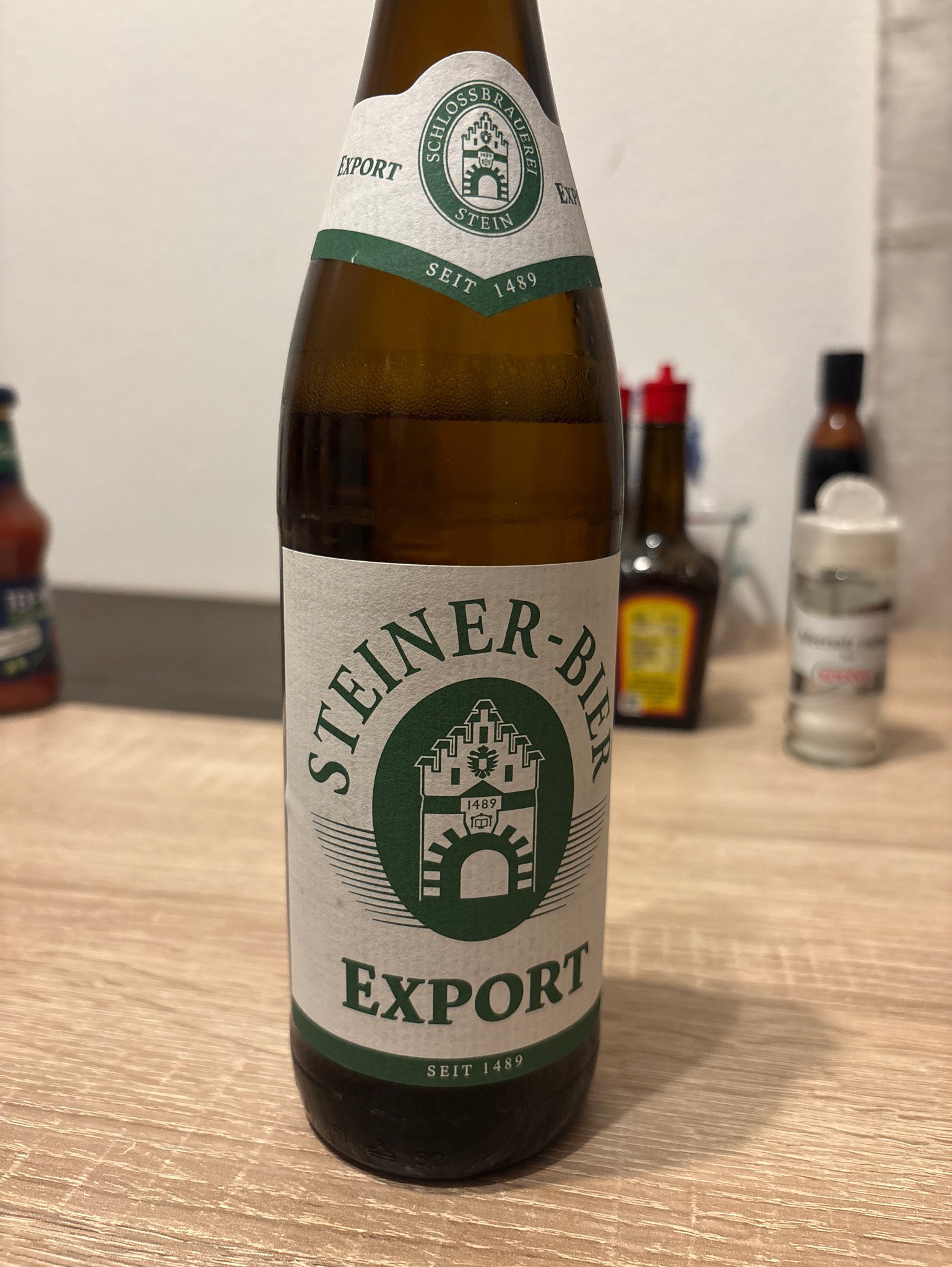 Steiner-Bier Hell, Schlossbrauerei Stein