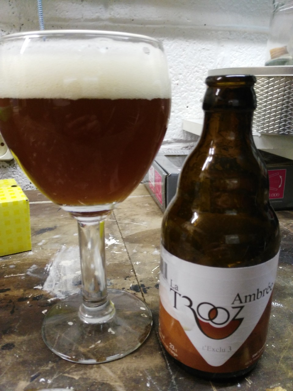 Trooz Ambrée, L'Exclu