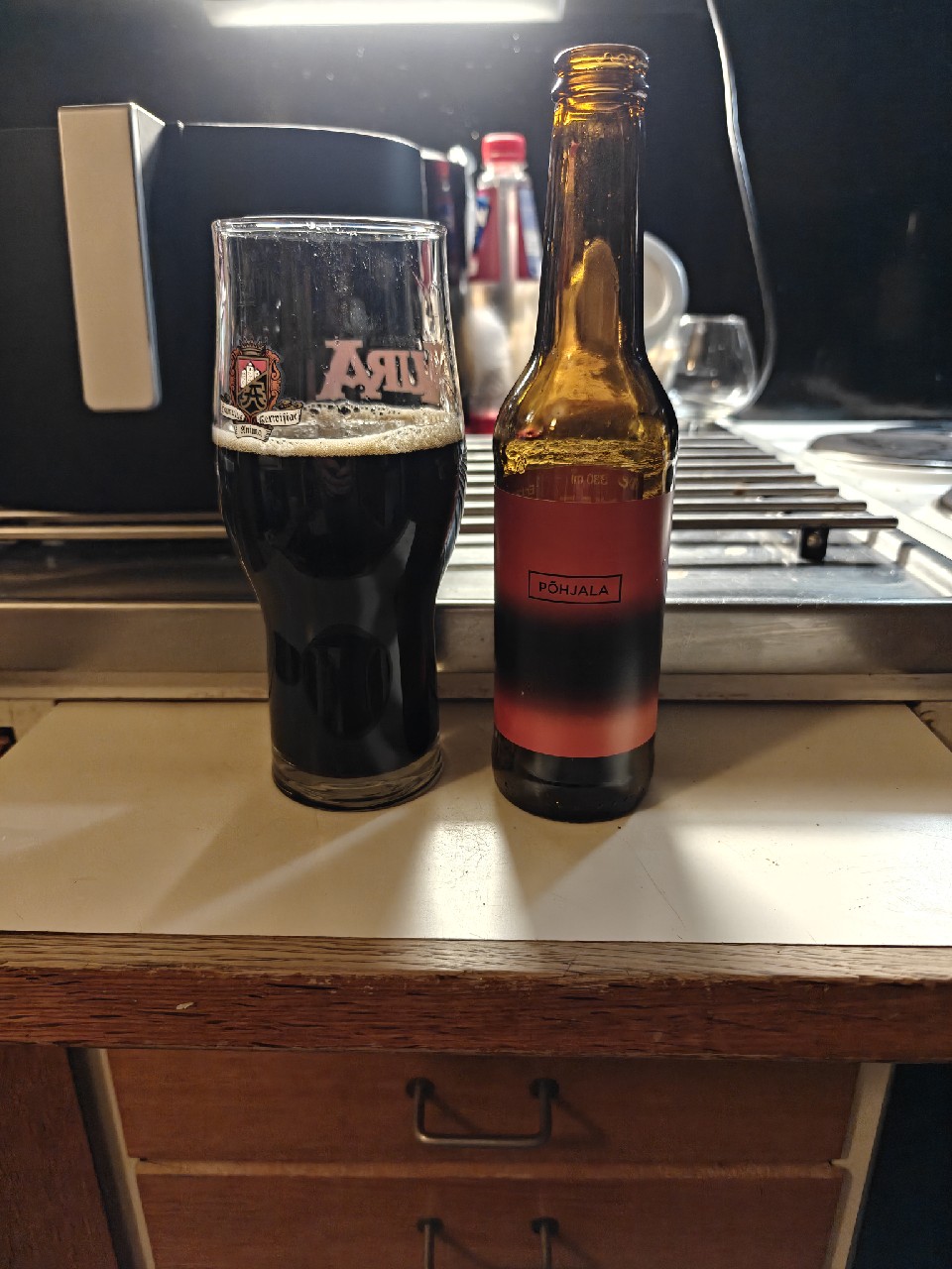 Emberwood Porter, Estonia