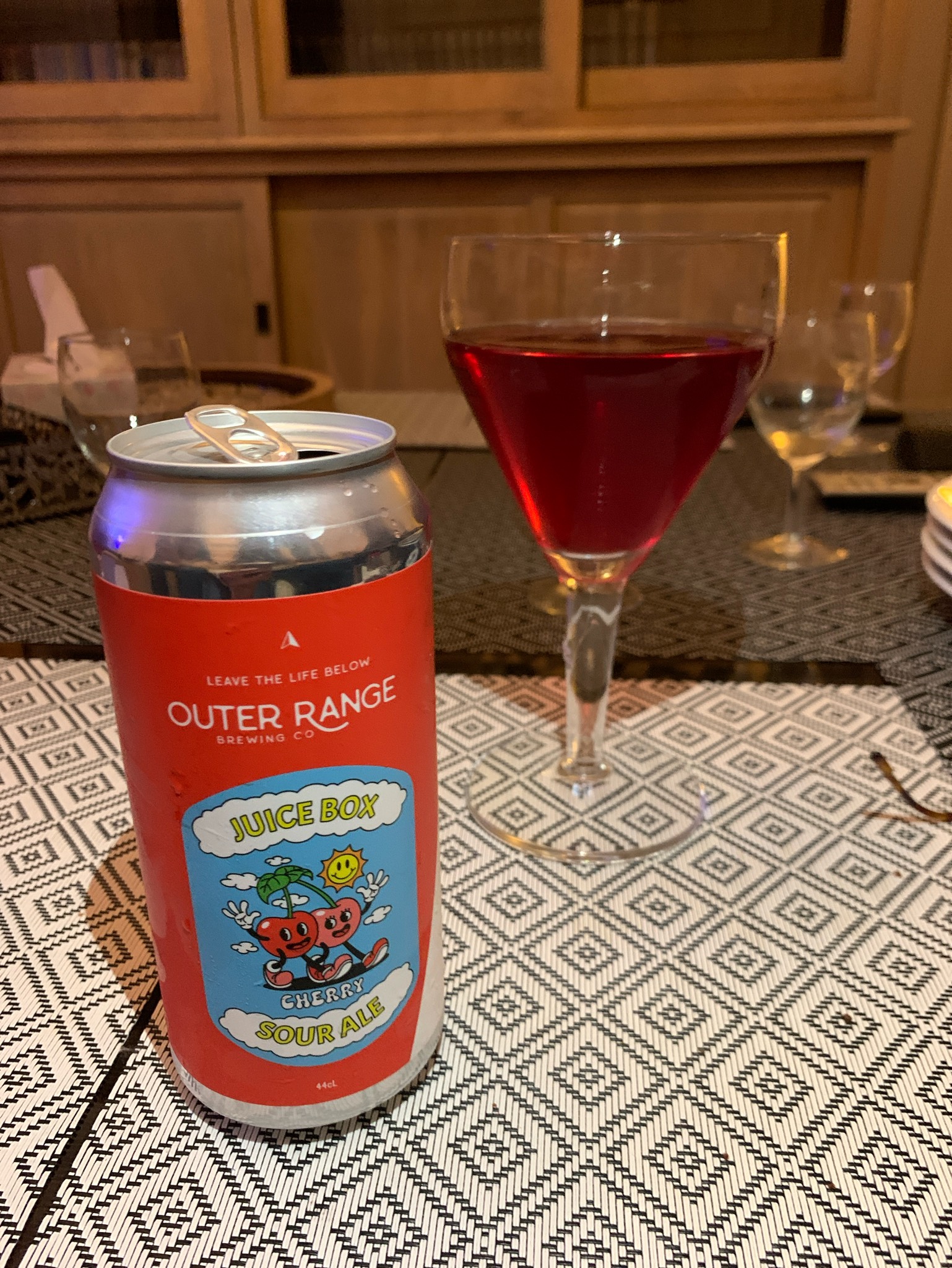 Juice Box - Raspberry Rhubarb, France