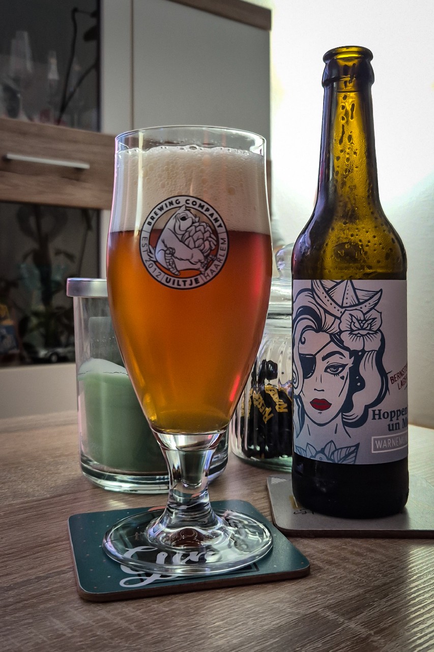 Hoppen un Molt Bernstein Lager, Hoppen un Molt