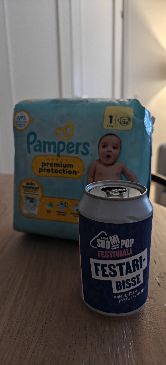 Suomipop Festivaali Festaribisse - Aamulypsyn pikkusaunaolut, Finland