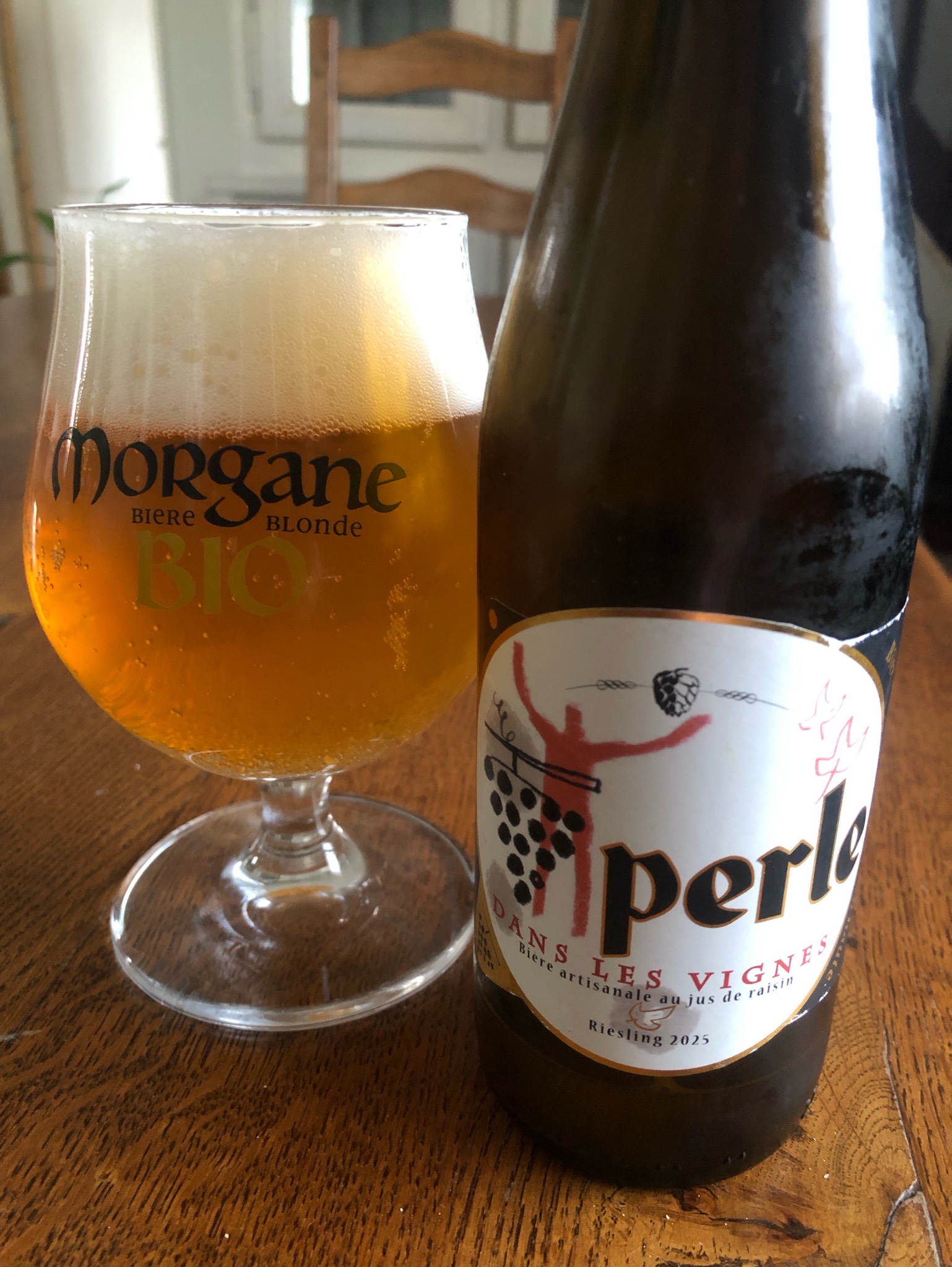 Dans Les Vignes, France