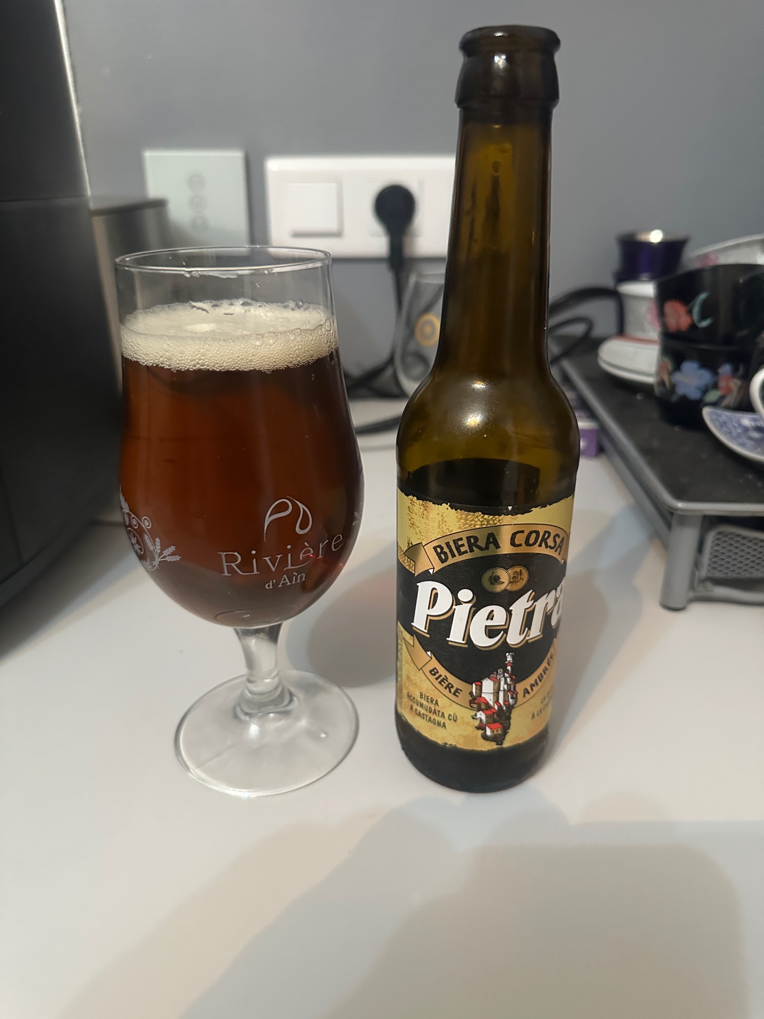 Pietra Ambrée, France