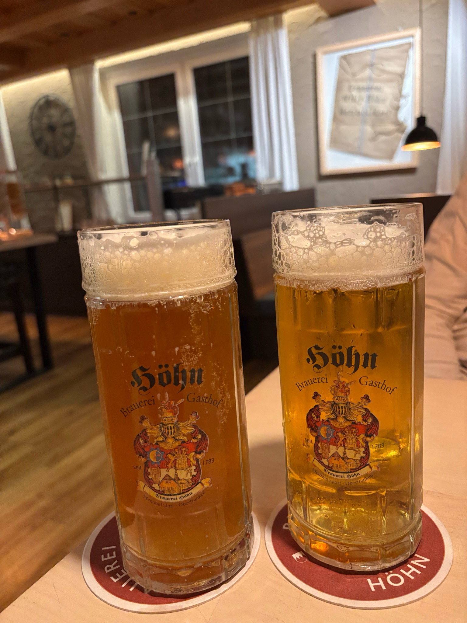 Hell, Brauerei Gasthof Höhn