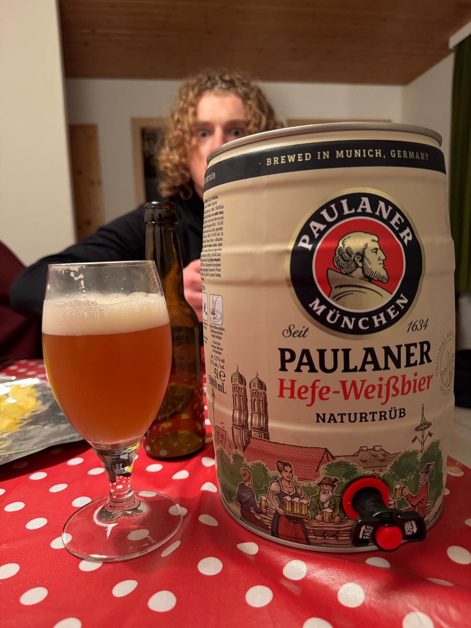 Paulaner Hefe-Weißbier Leicht, Germany
