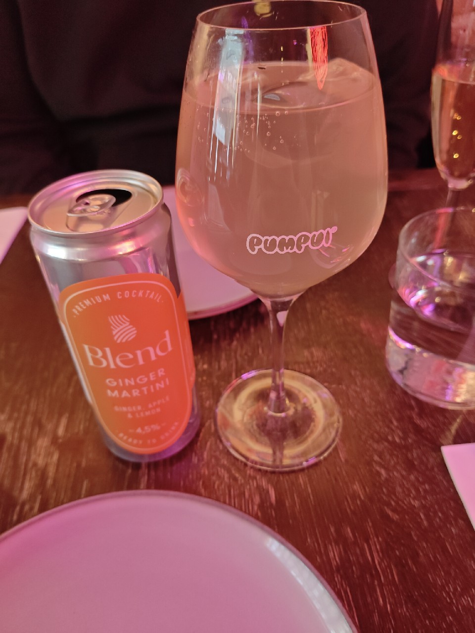 Blend Ginger Martini, Finland