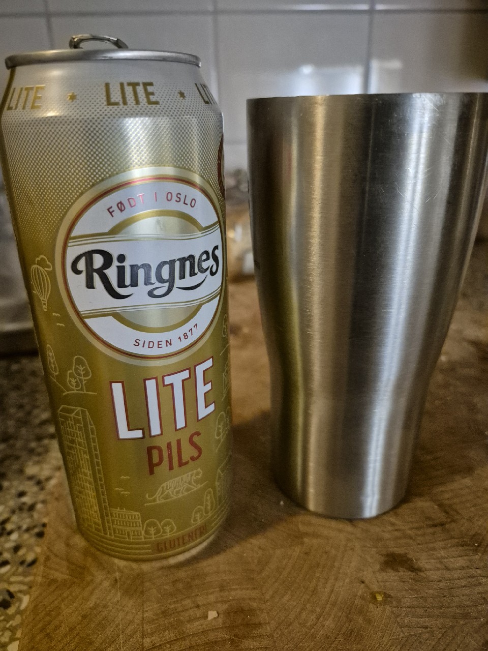 Ringnes Pilsner, Ringnes Bryggeri (Carlsberg Group)
