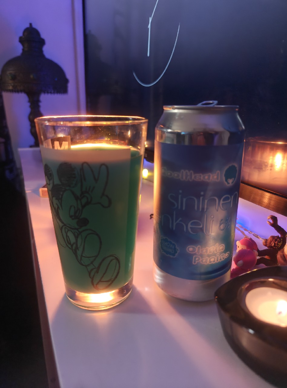 Sininen Enkeli, Finland