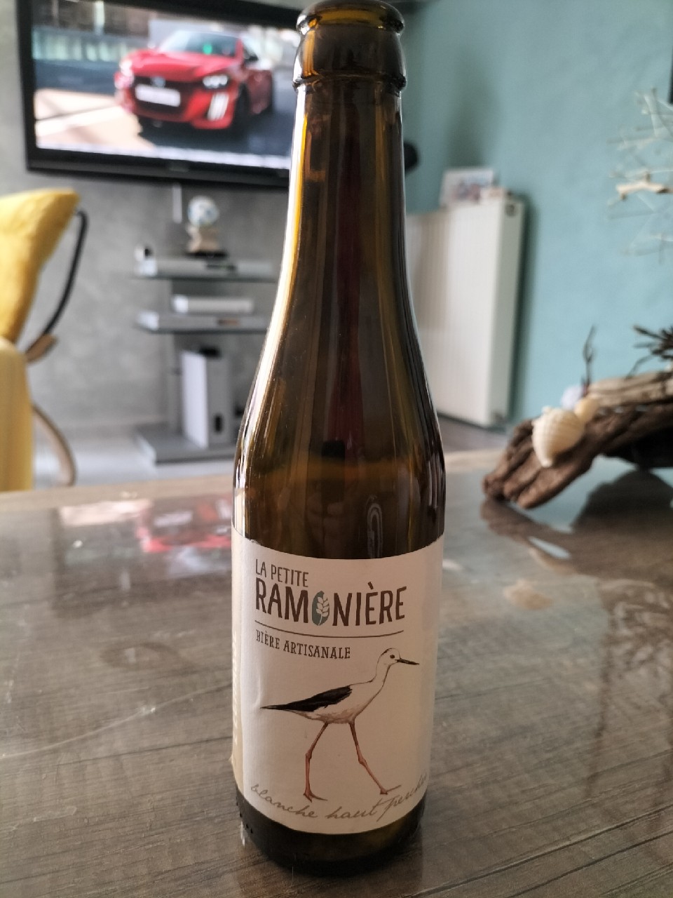 L'Échasse Blanche Au Perché, La Petite Ramonière