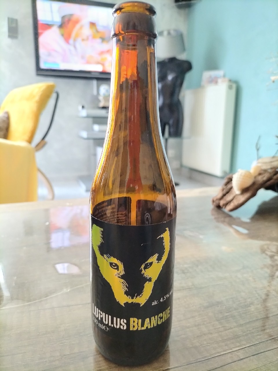 Lupulus Blanche, Belgium