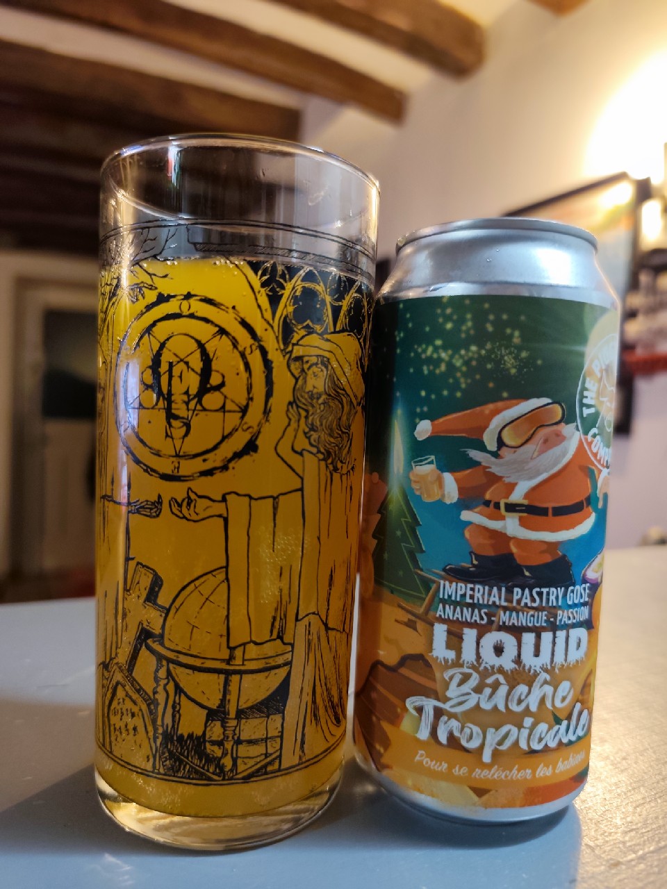 Liquid Bûche Tropicale, France