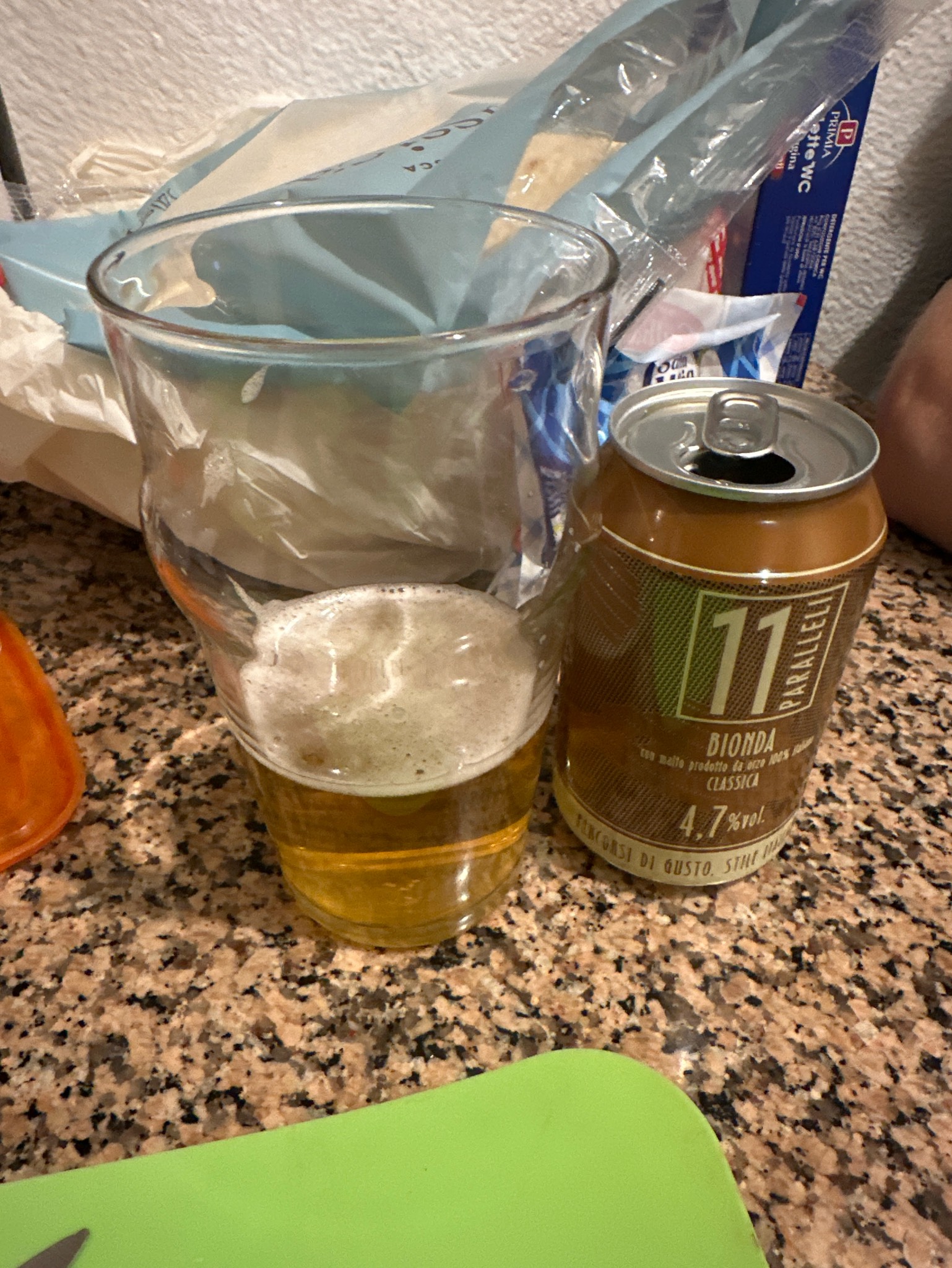 Bionda, 11 Paralleli