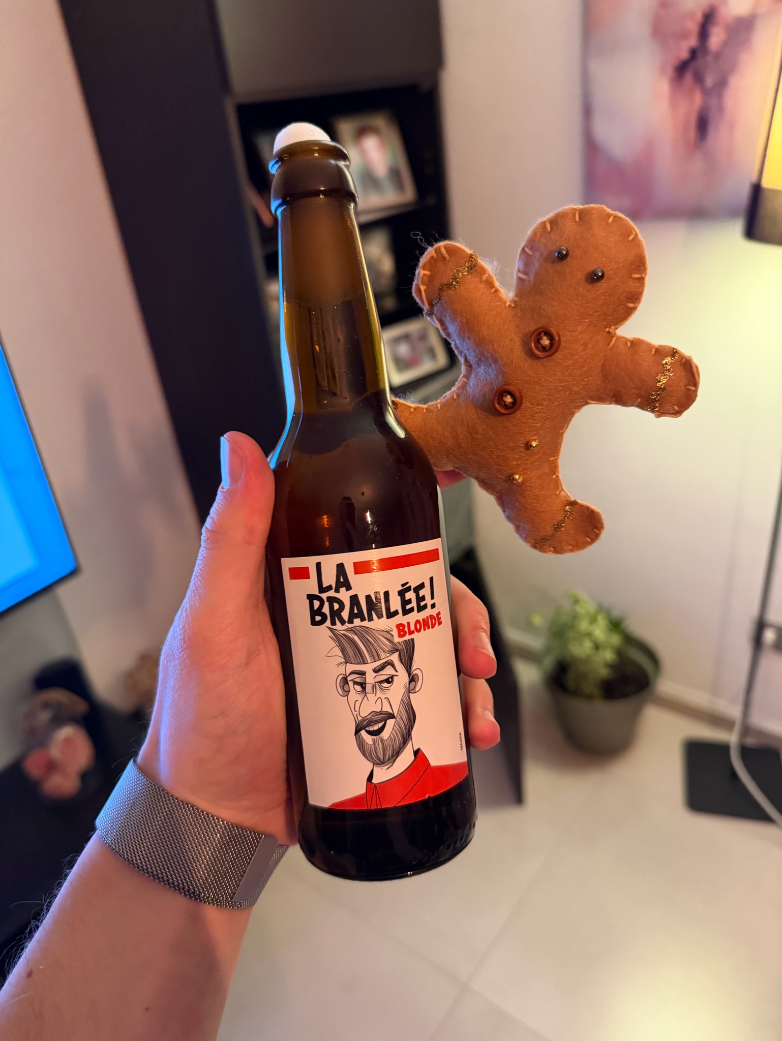 La Branlée Blonde, France