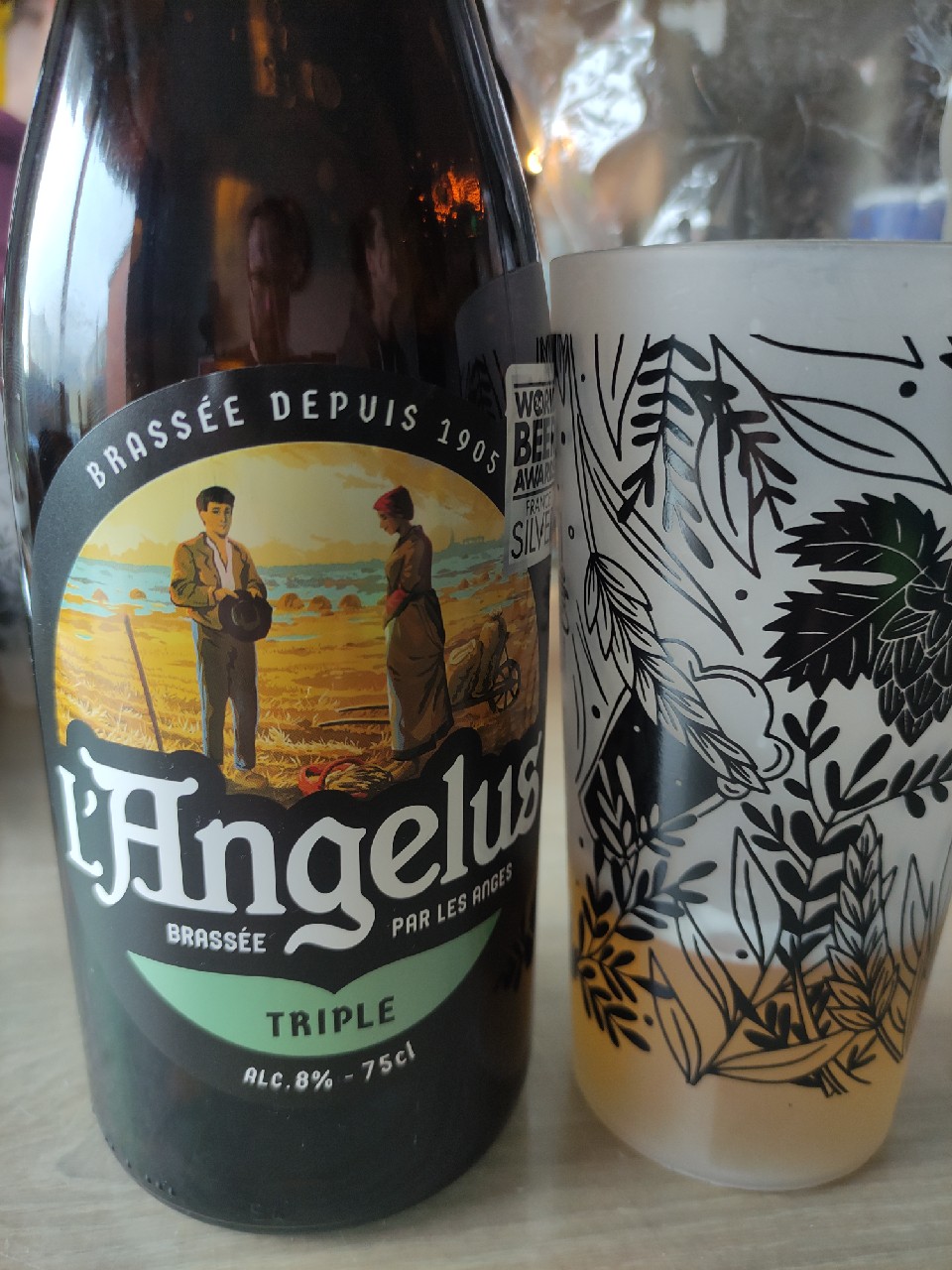 L'Angelus Triple, France