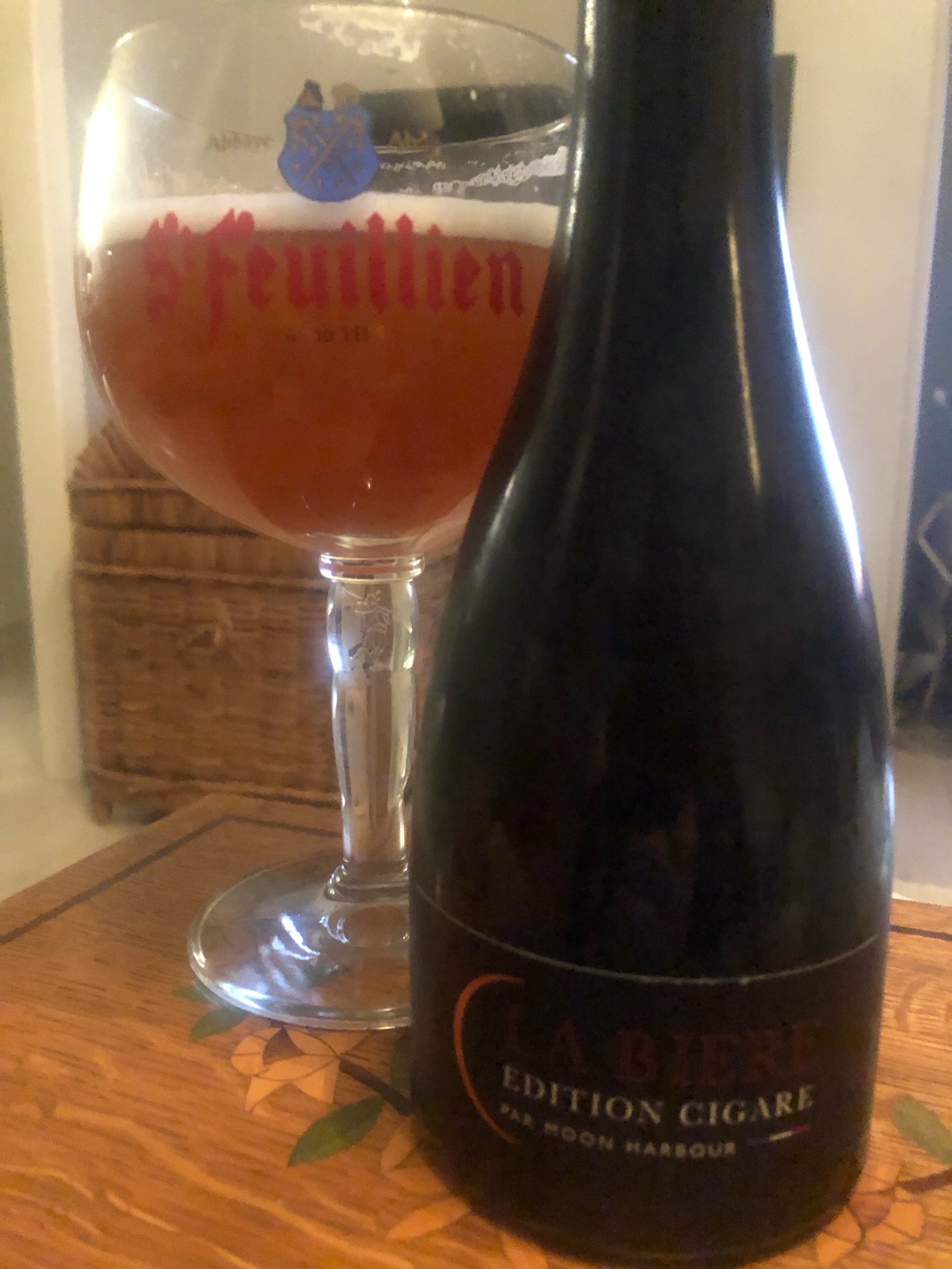 La Bière Édition Cigare, Distillerie Moon Harbour