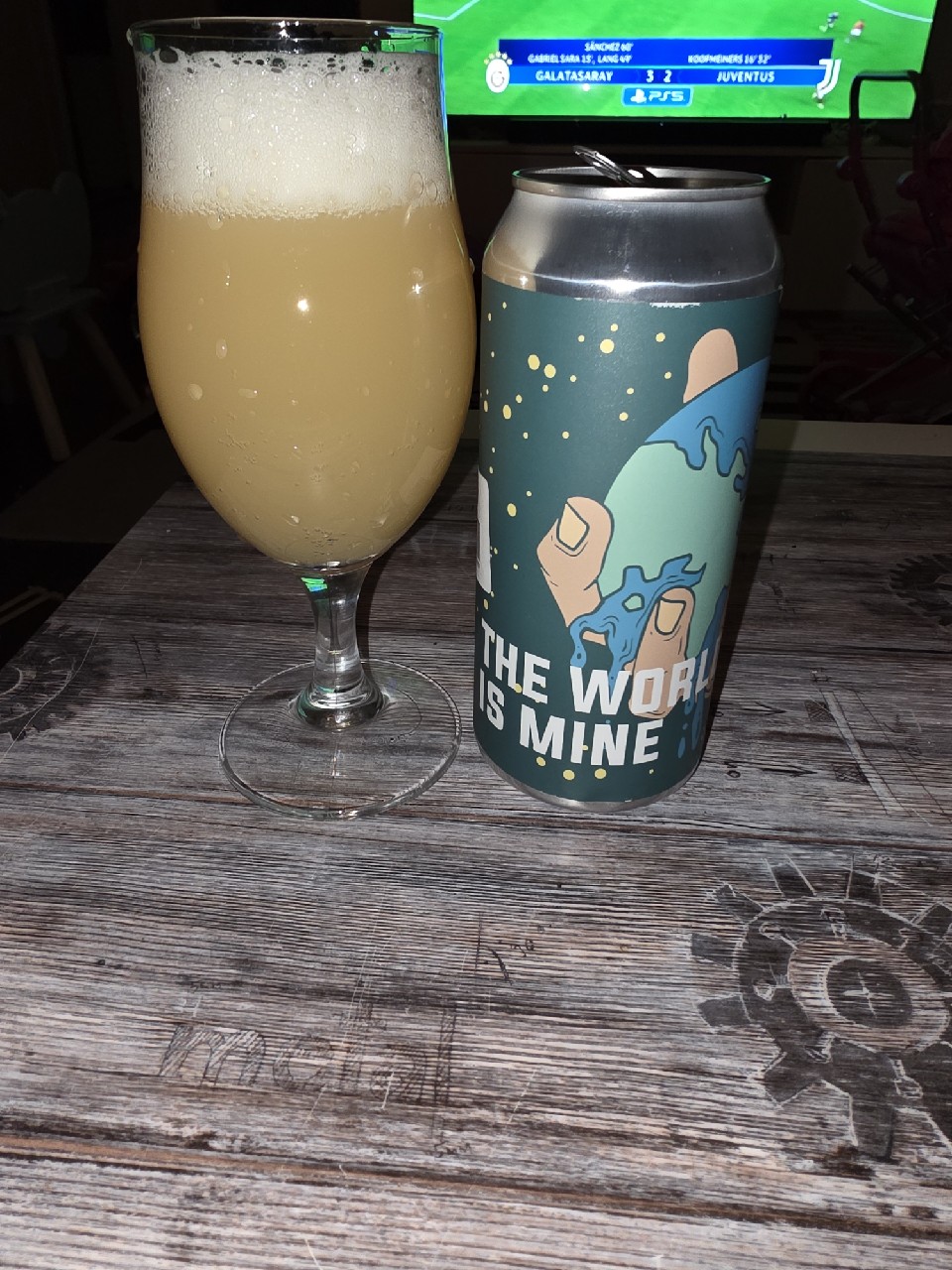 The World Is Mine, Canada