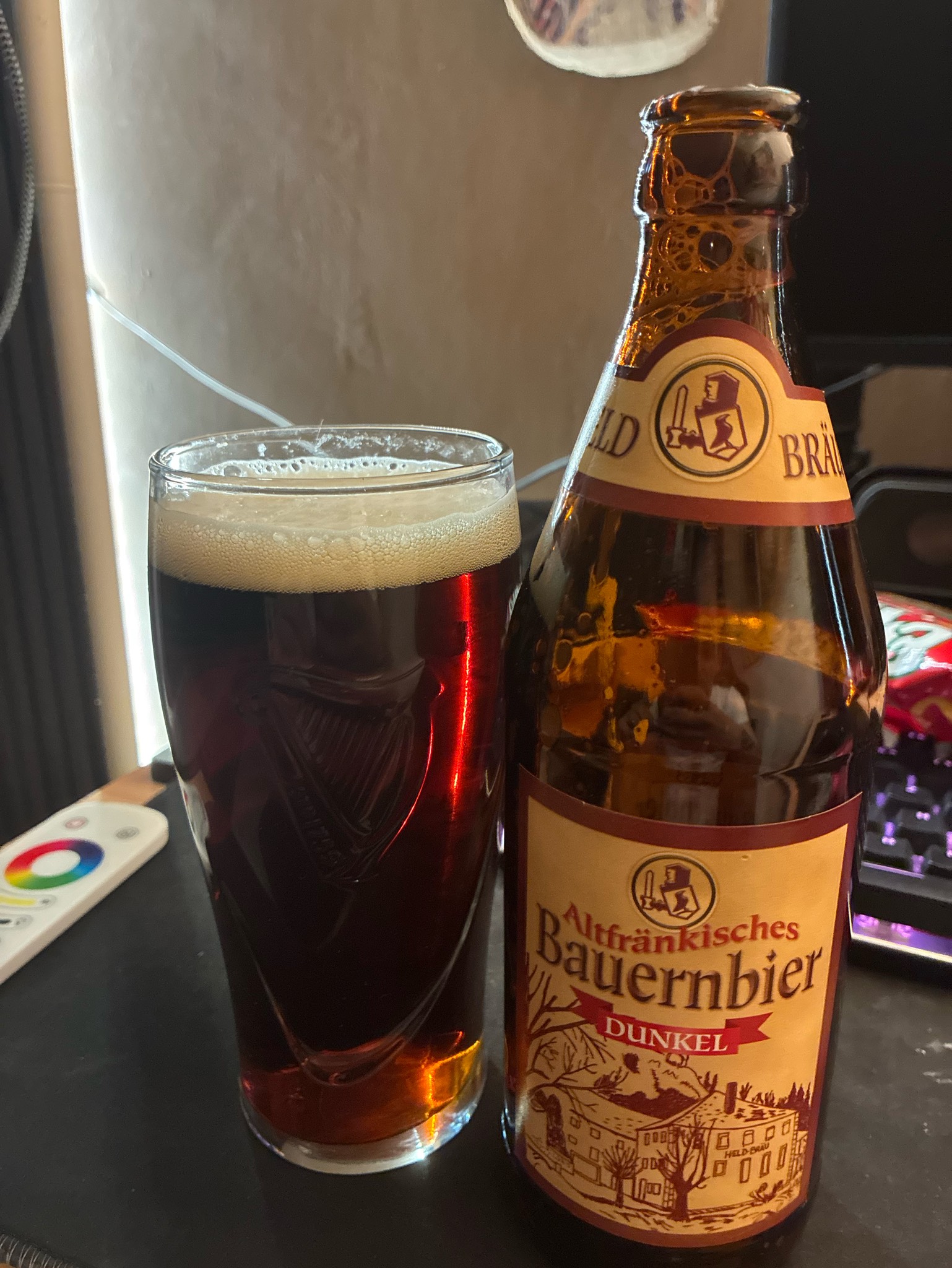 Altfränkisches Bauernbier Dunkel, Held Bräu