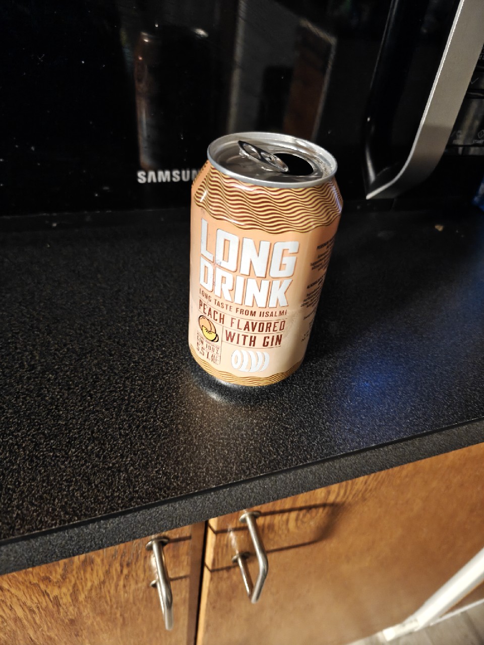 OLVI Long Drink Peach, Finland