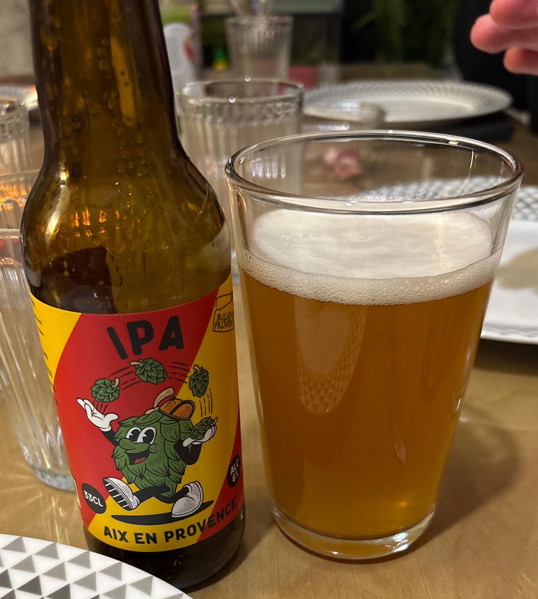 Aix Pale Ale, Bulles De Provence - Brasserie De Puyricard
