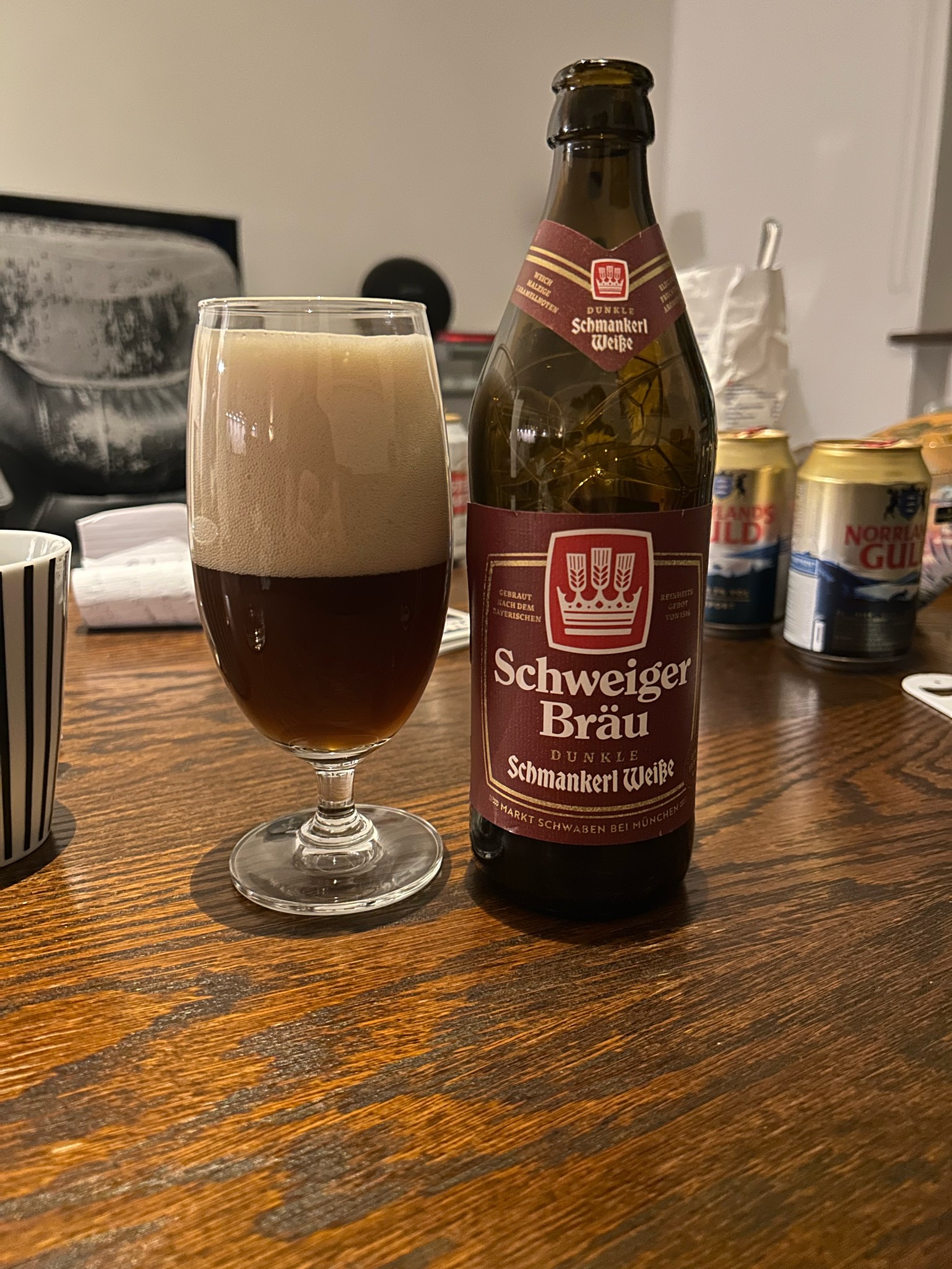 Dunkle Schmankerl Weisse, Privatbrauerei Schweiger