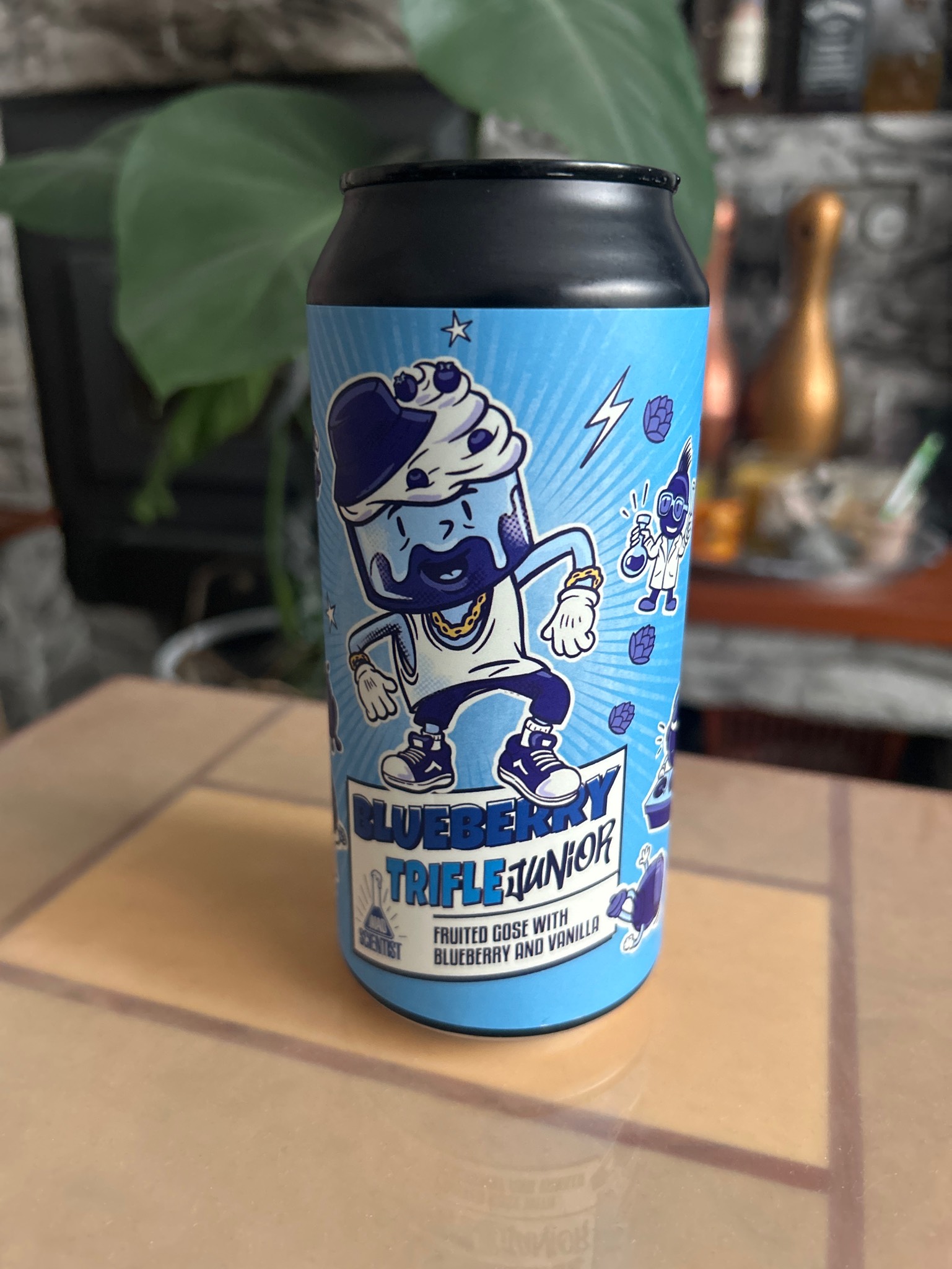 Blueberry Trifle Junior, Hungary