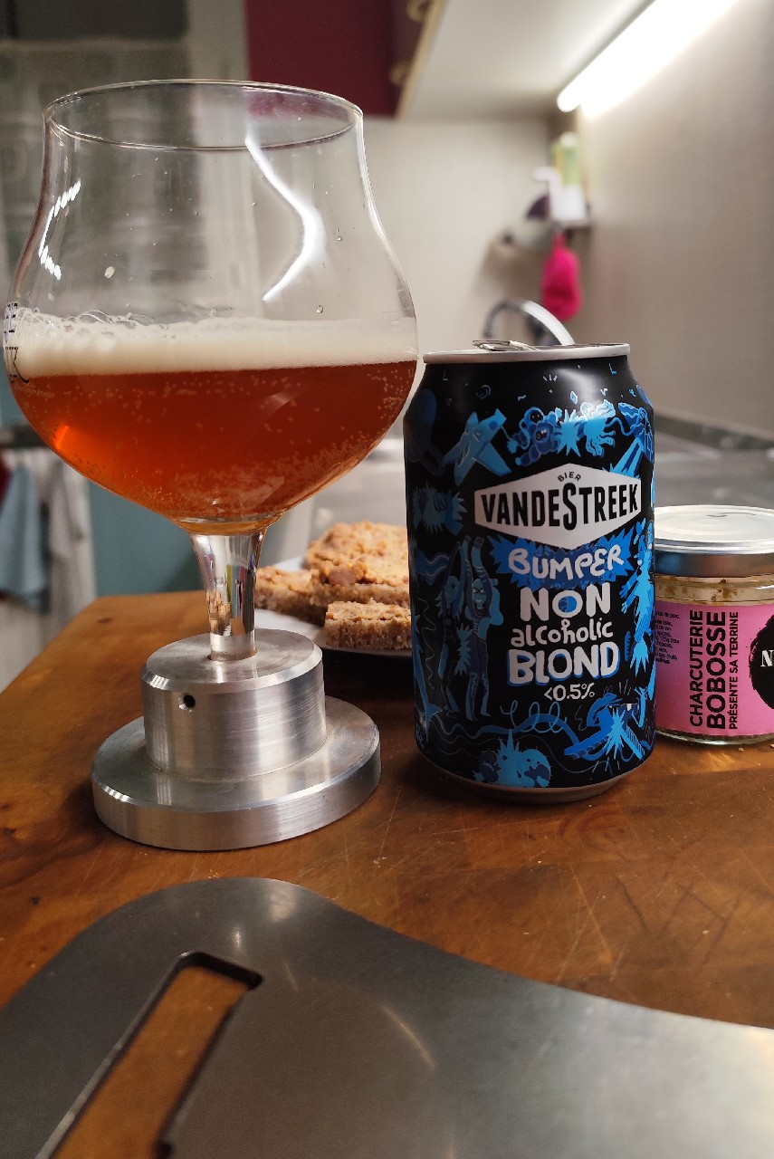 Bumper non Alcoholic Blond, VandeStreek Bier