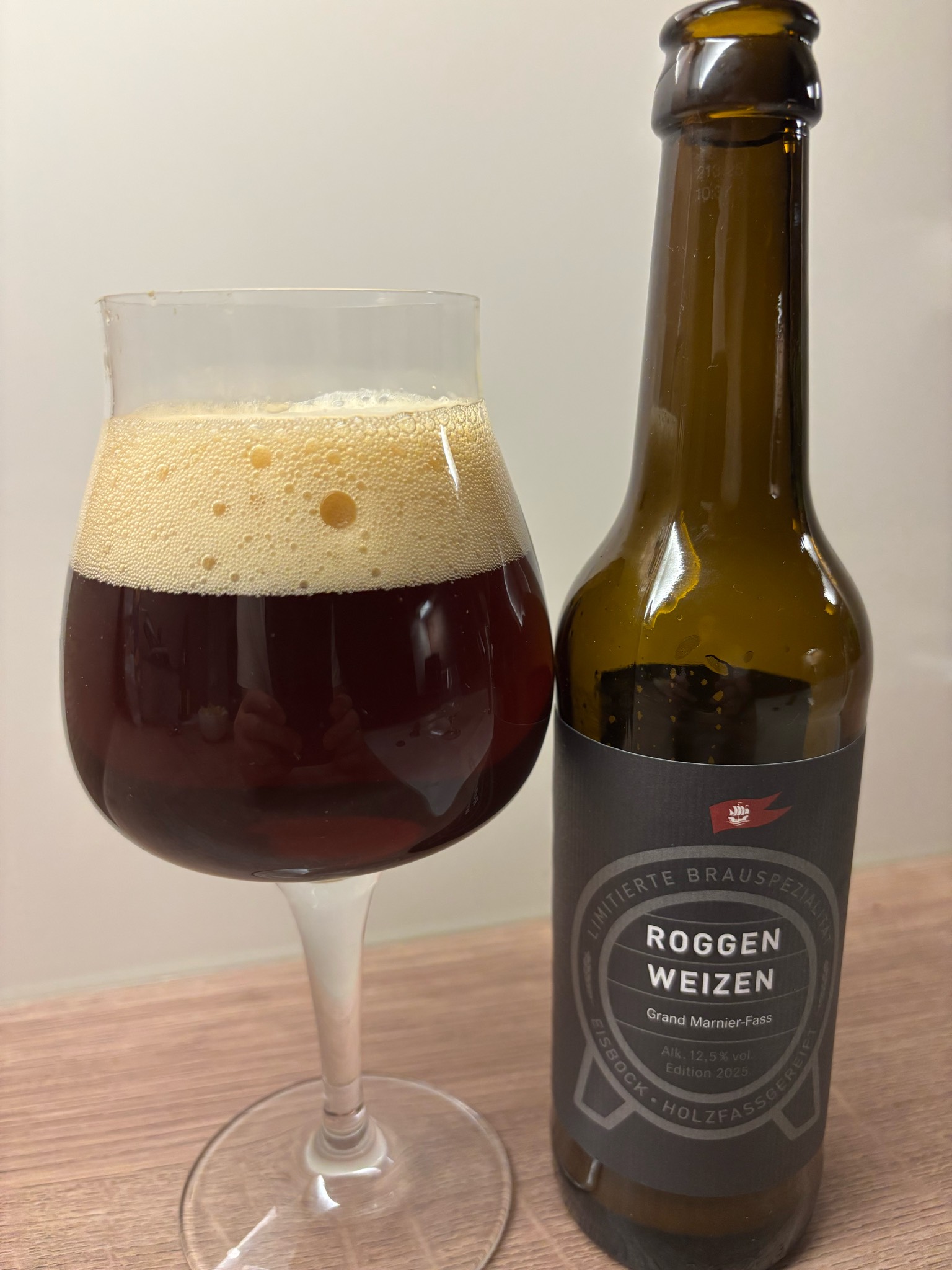Roggen-Weizen Eisbock Grand-Marnier Fass (Edition 2025), Störtebeker Braumanufaktur