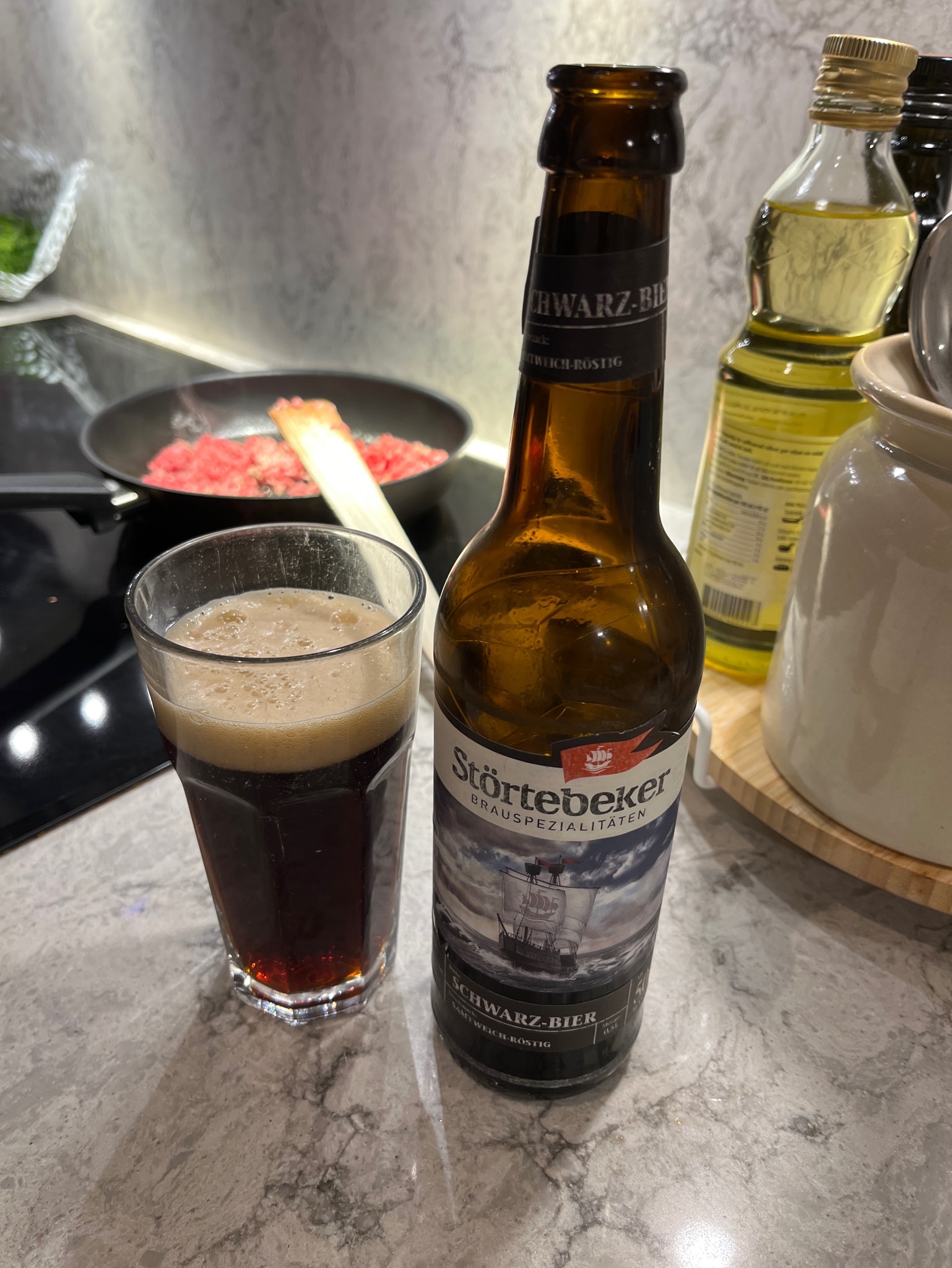 Schwarz-Bier, Störtebeker Braumanufaktur