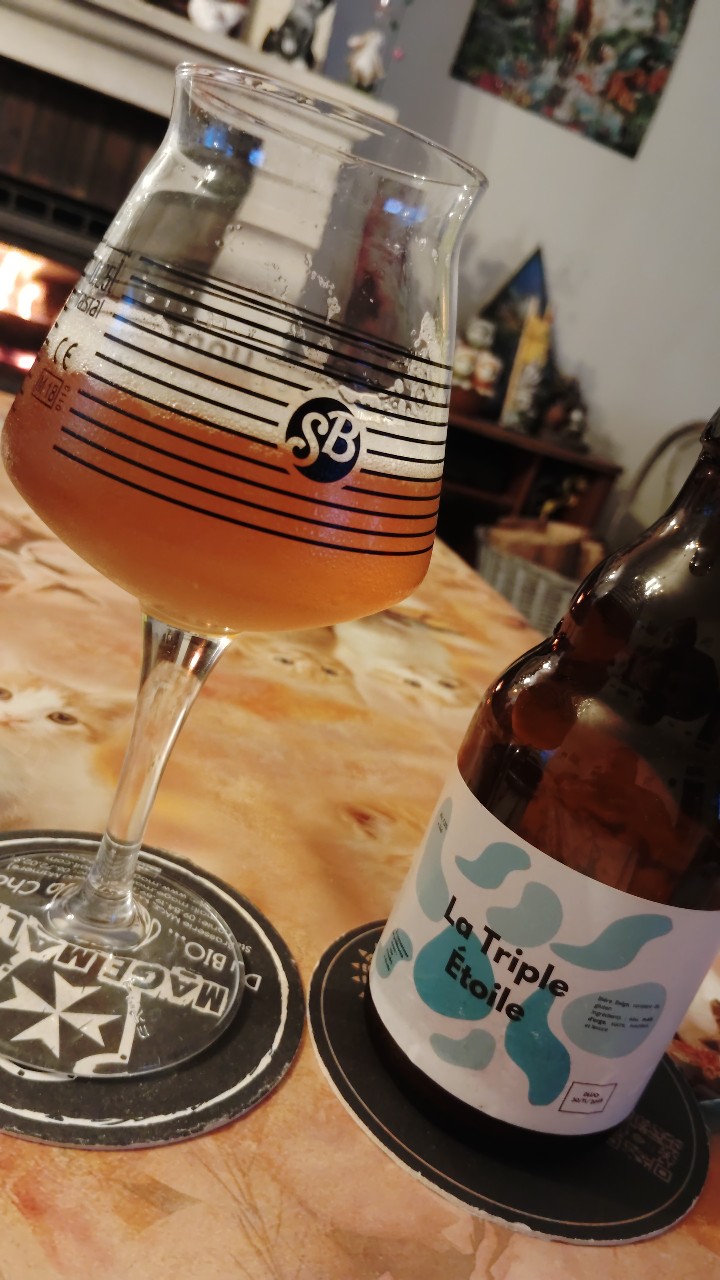 La Triple Étoile, France