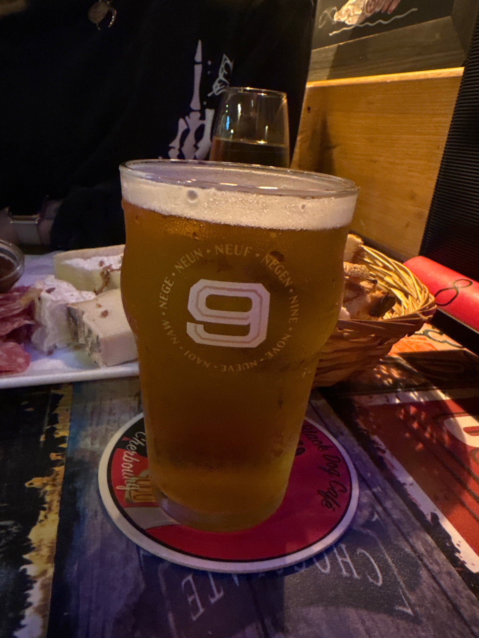 Demi De Mêlée Blonde, Belgium