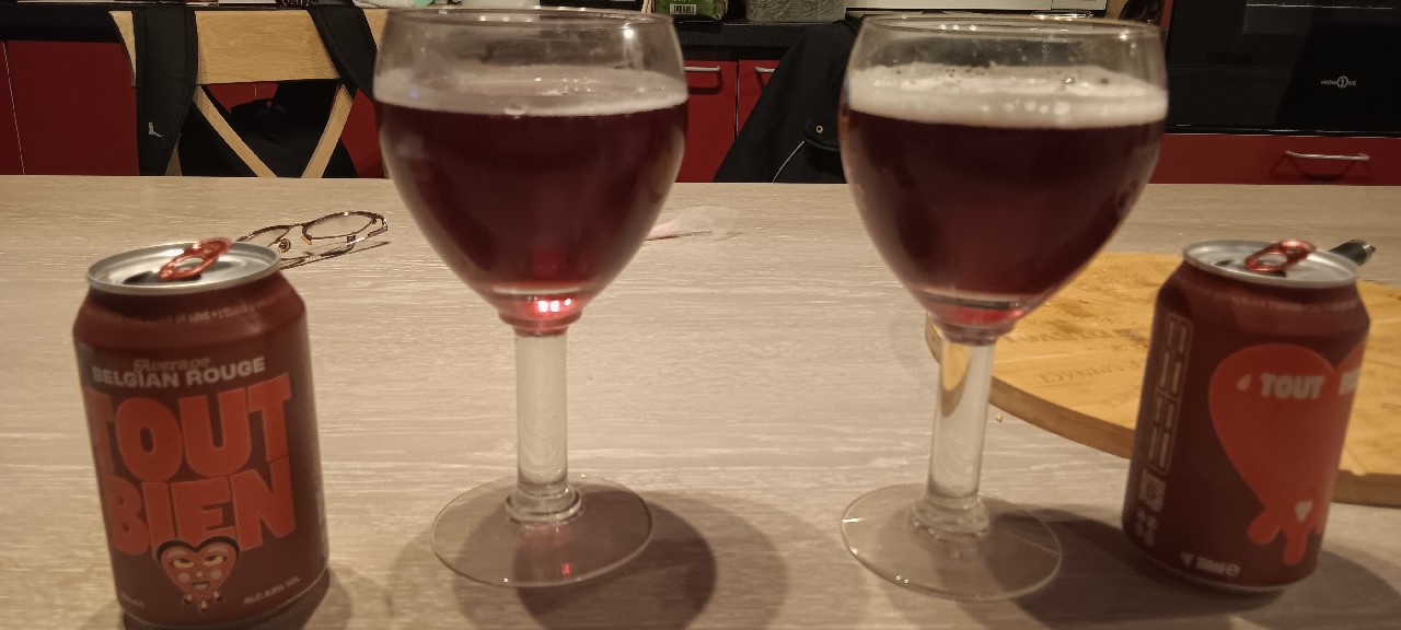 Tout Bien Rouge, Belgium