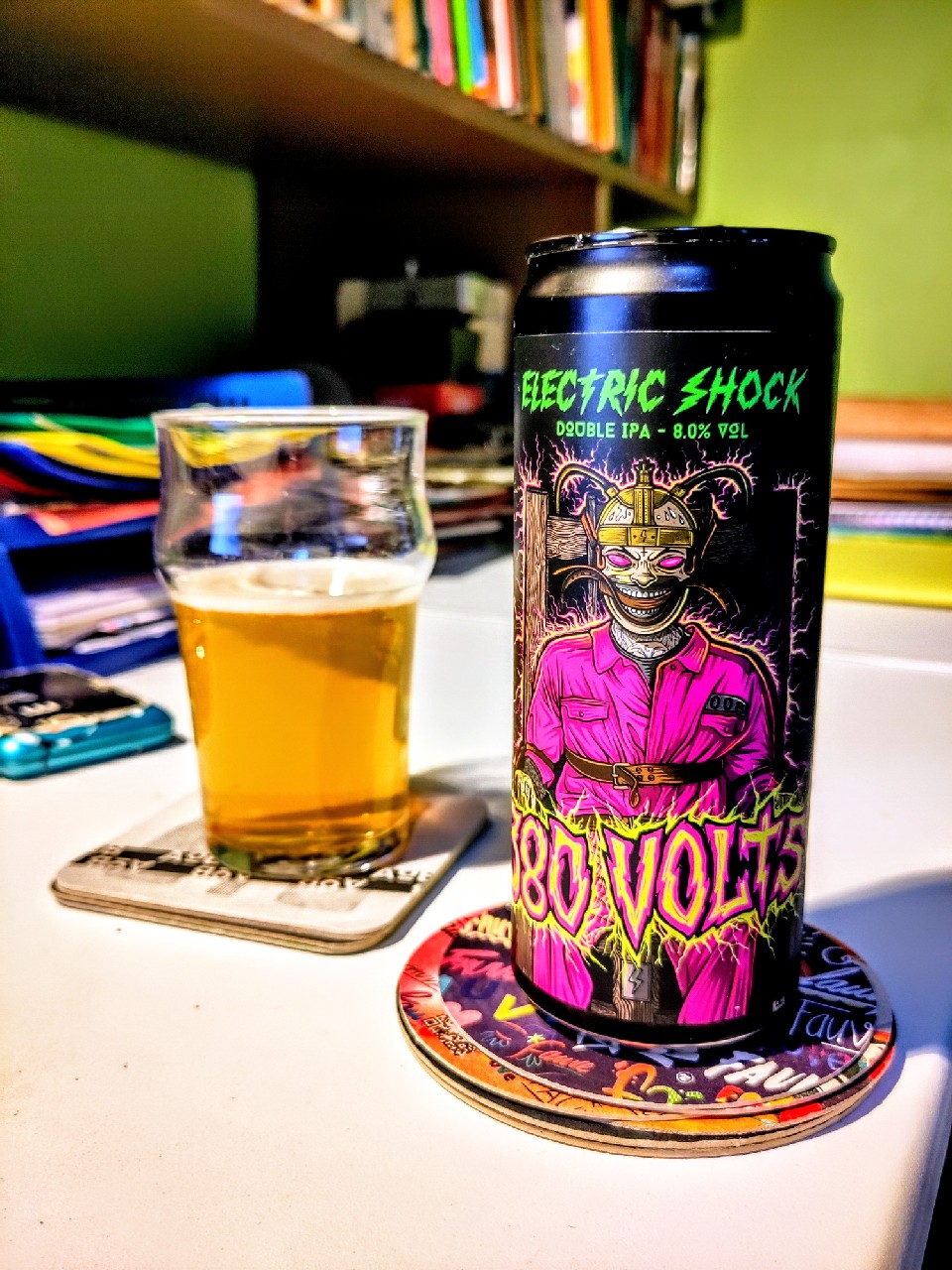 Electric Shock 380 Volts, Italy