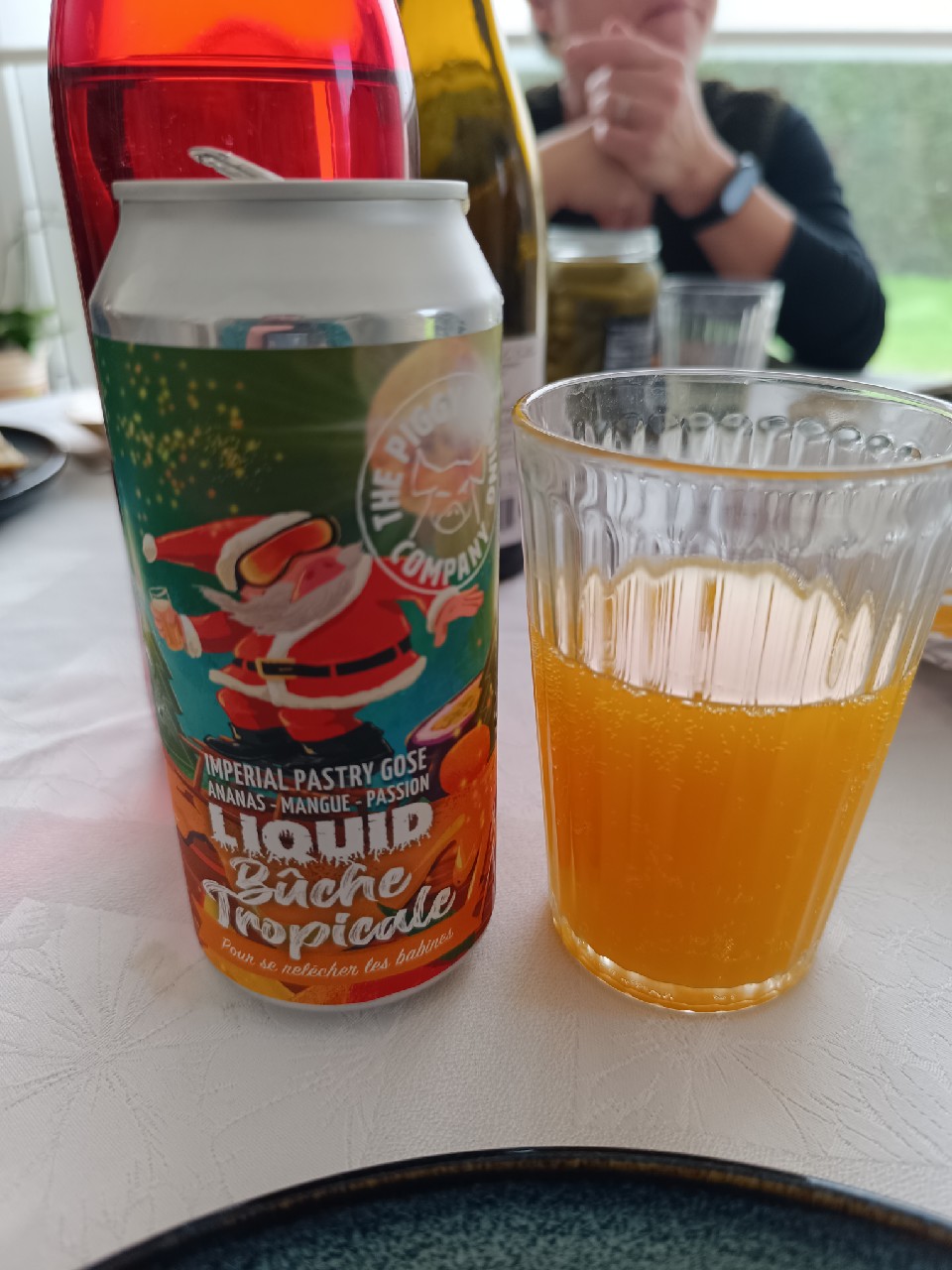Liquid Bûche Tropicale, France