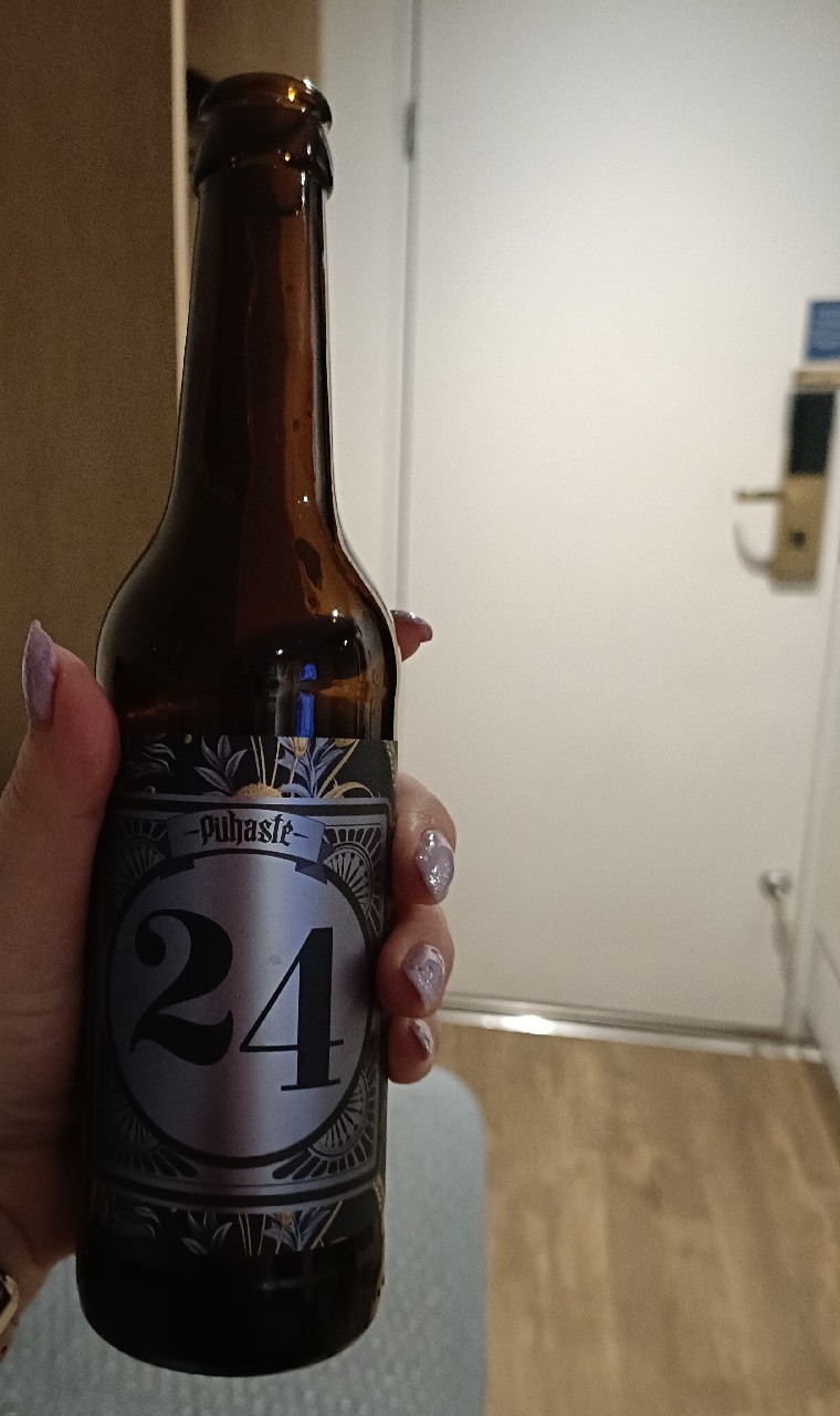 Pühaste 24, Estonia