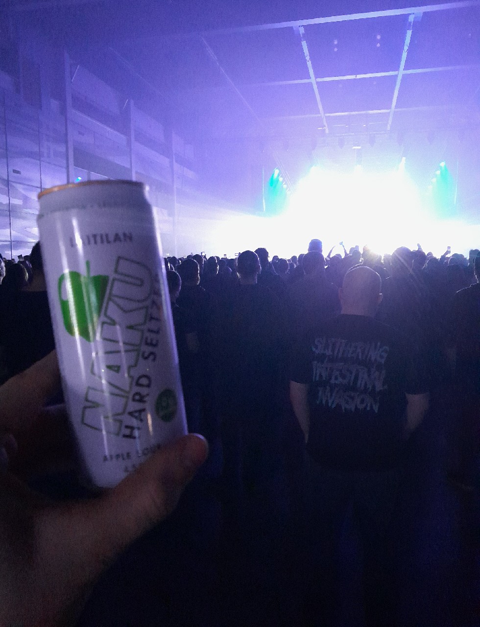 NAKU Hard Seltzer Apple Sour, Laitilan Wirvoitusjuomatehdas