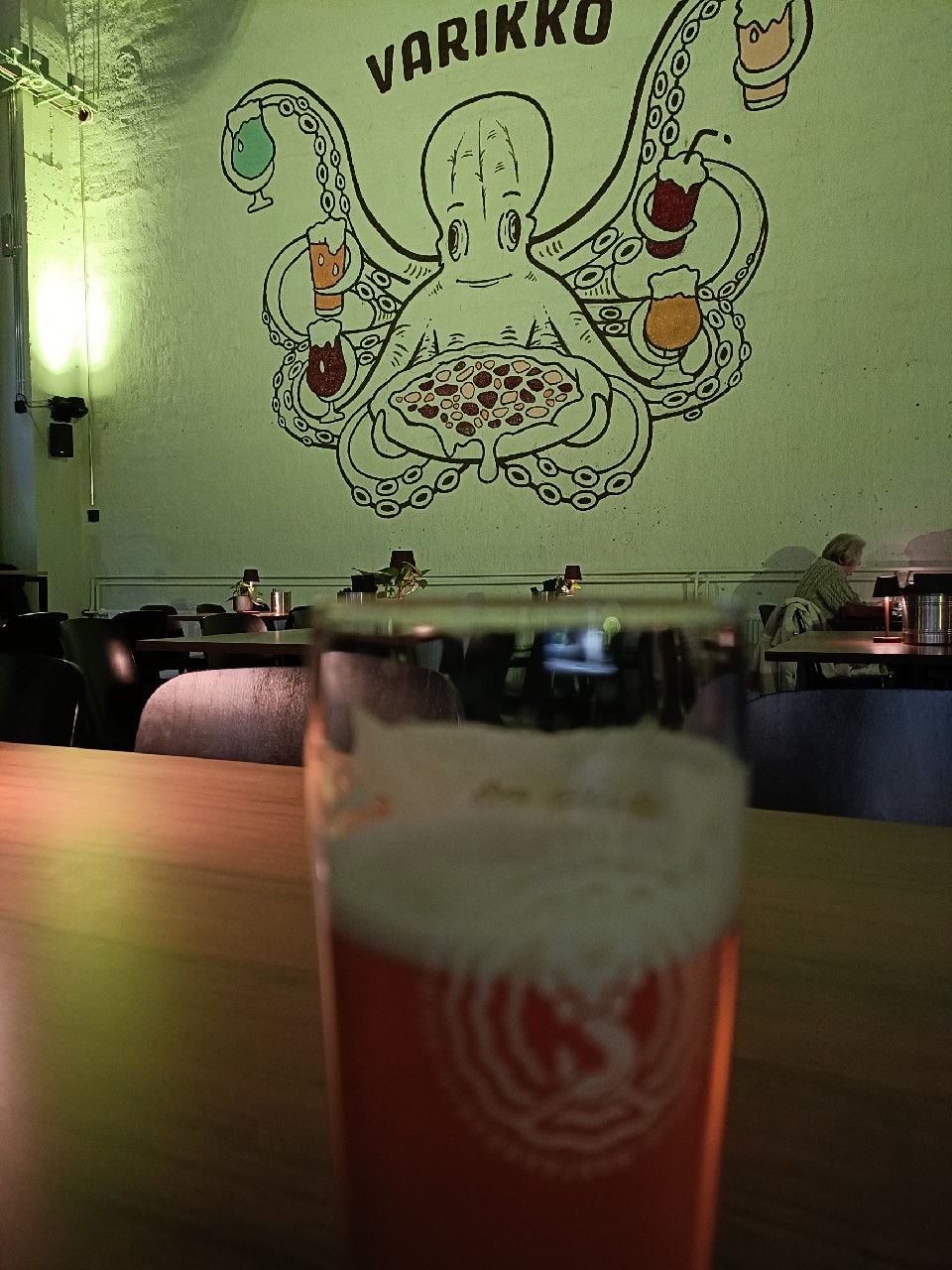 Statua Maxima, Finland