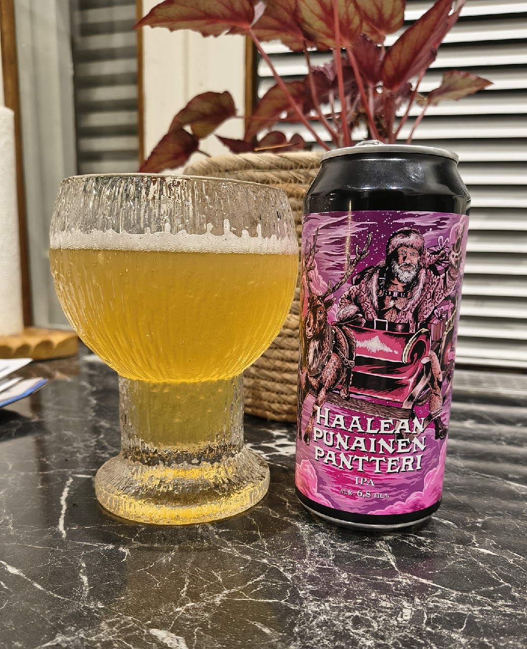 Haalean Punainen Pantteri 6.8%, Finland