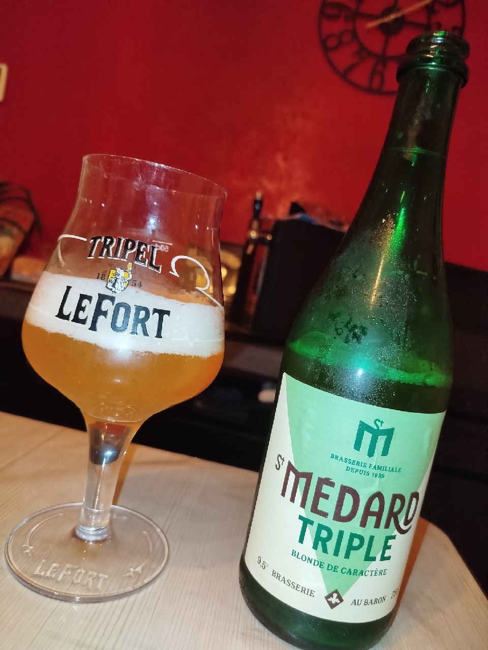 St Médard Triple, Brasserie Au Baron