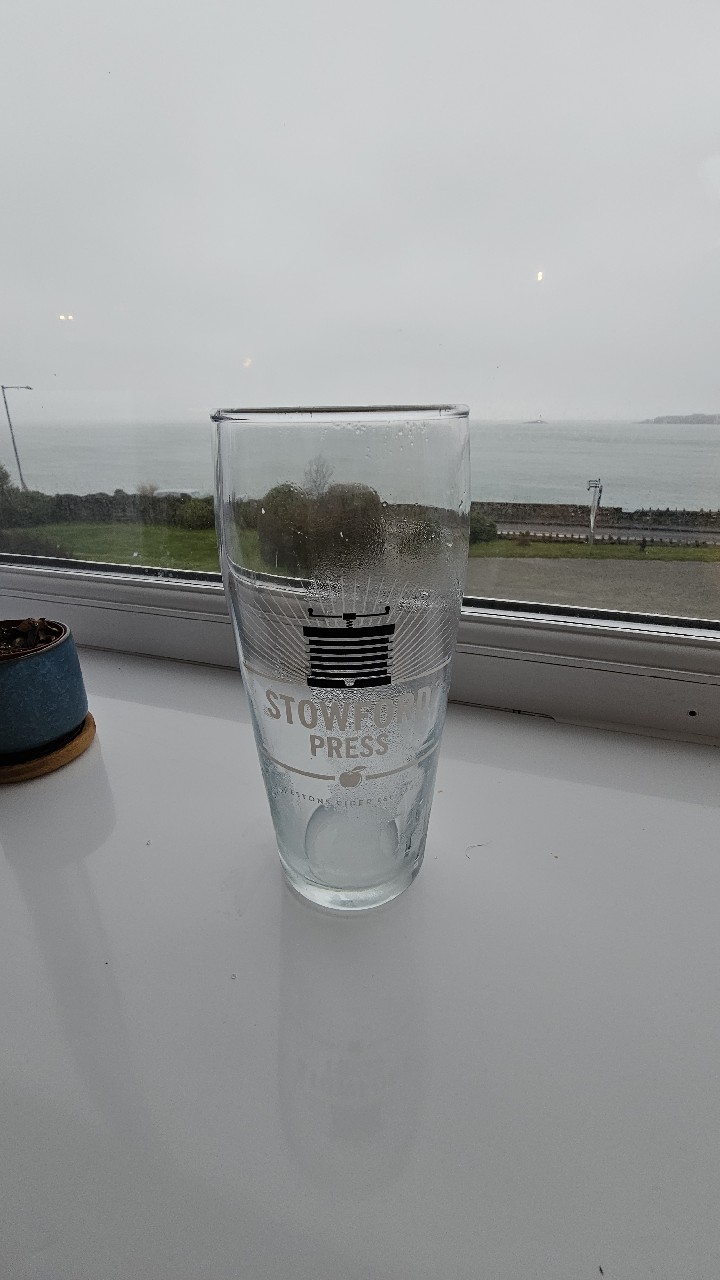Stowford Press Traditional English Dry, Westons Cider