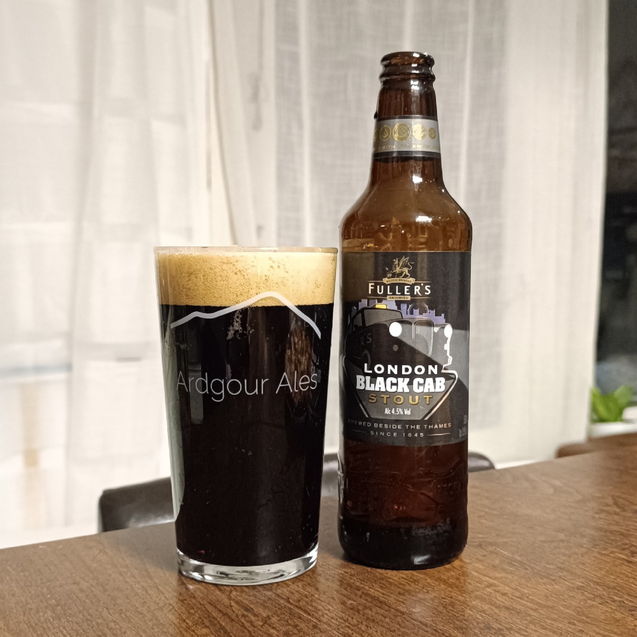 Black Cab, Fuller's Griffin Brewery (Asahi Breweries)