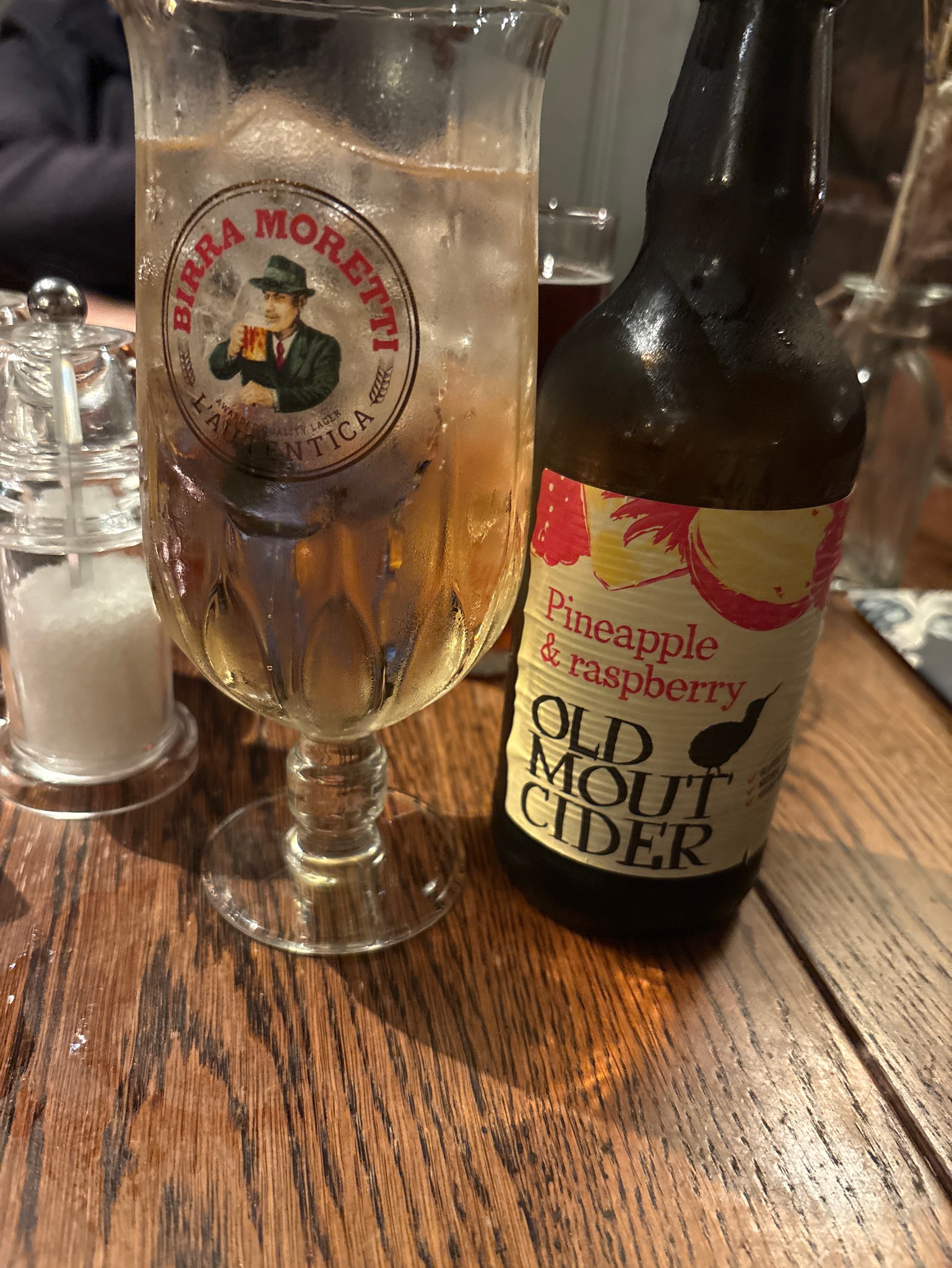 Old Mout Cider Strawberry & Apple, Bulmers Cider (Heineken)