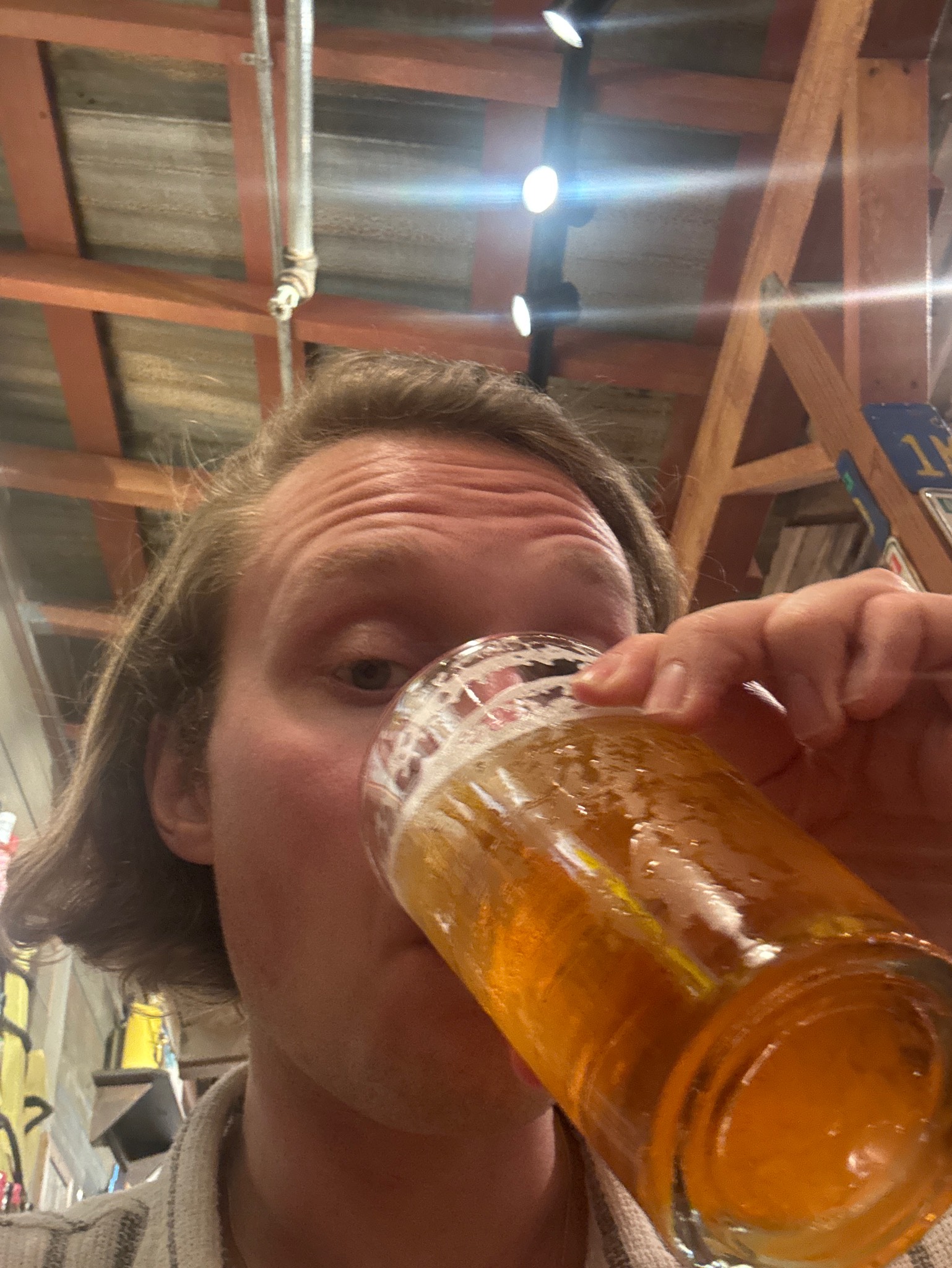 Jenny's Blonde Ale, Stone Brewing (Sapporo Breweries)