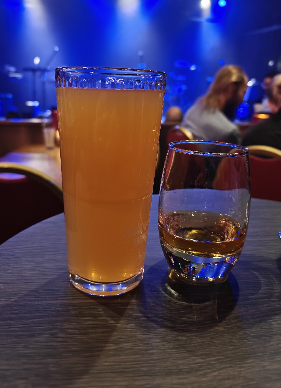 Karhu Galaxy NEIPA, Sinebrychoff (Carlsberg Group)