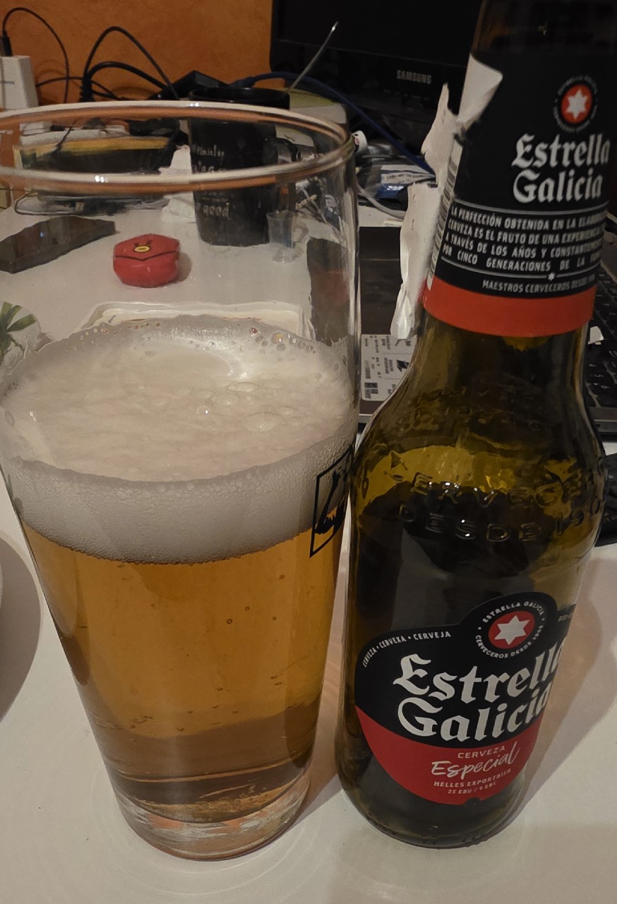 Estrella Galicia Especial, Spain