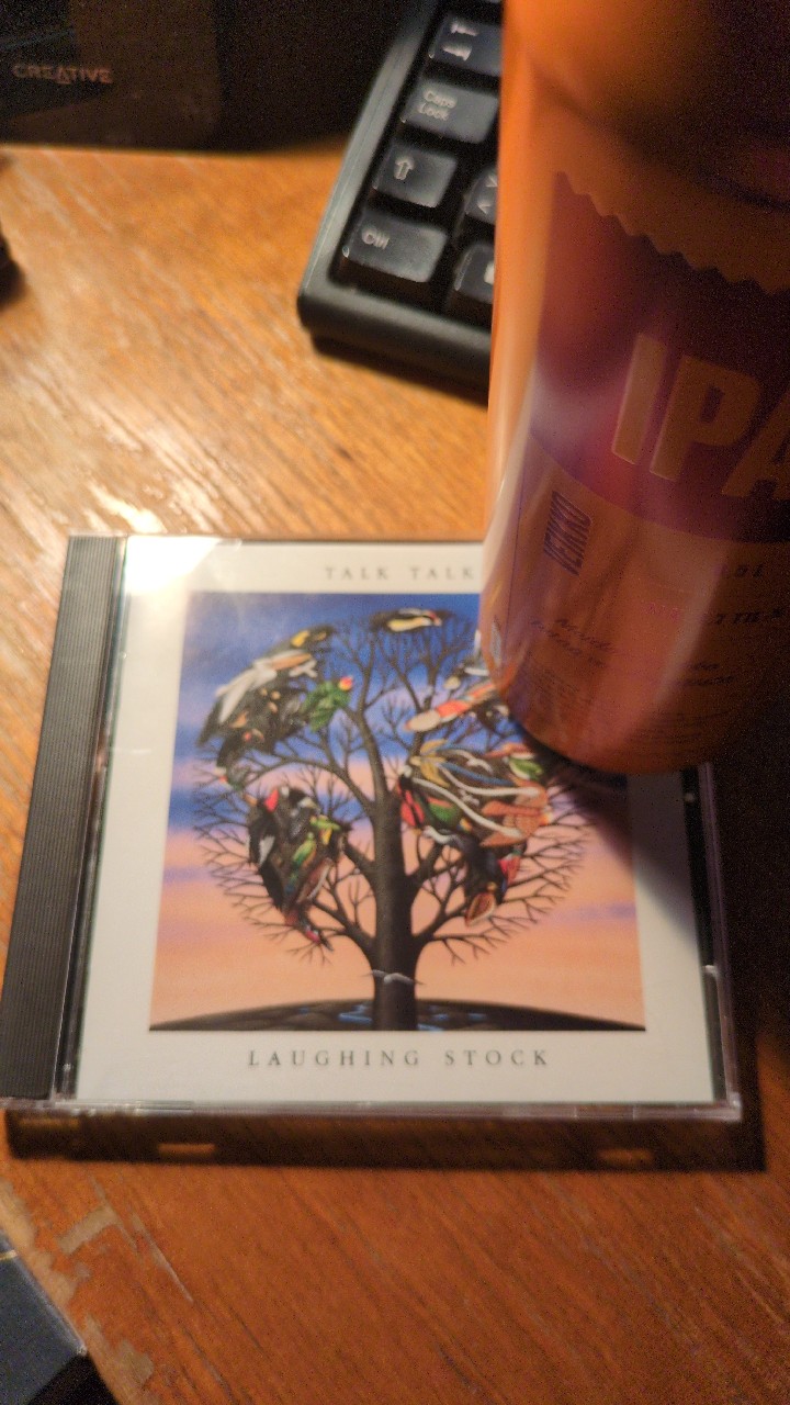 Meidän Veikko Pitää Vaahtopäistä / Veikko IPA, Laitilan Wirvoitusjuomatehdas