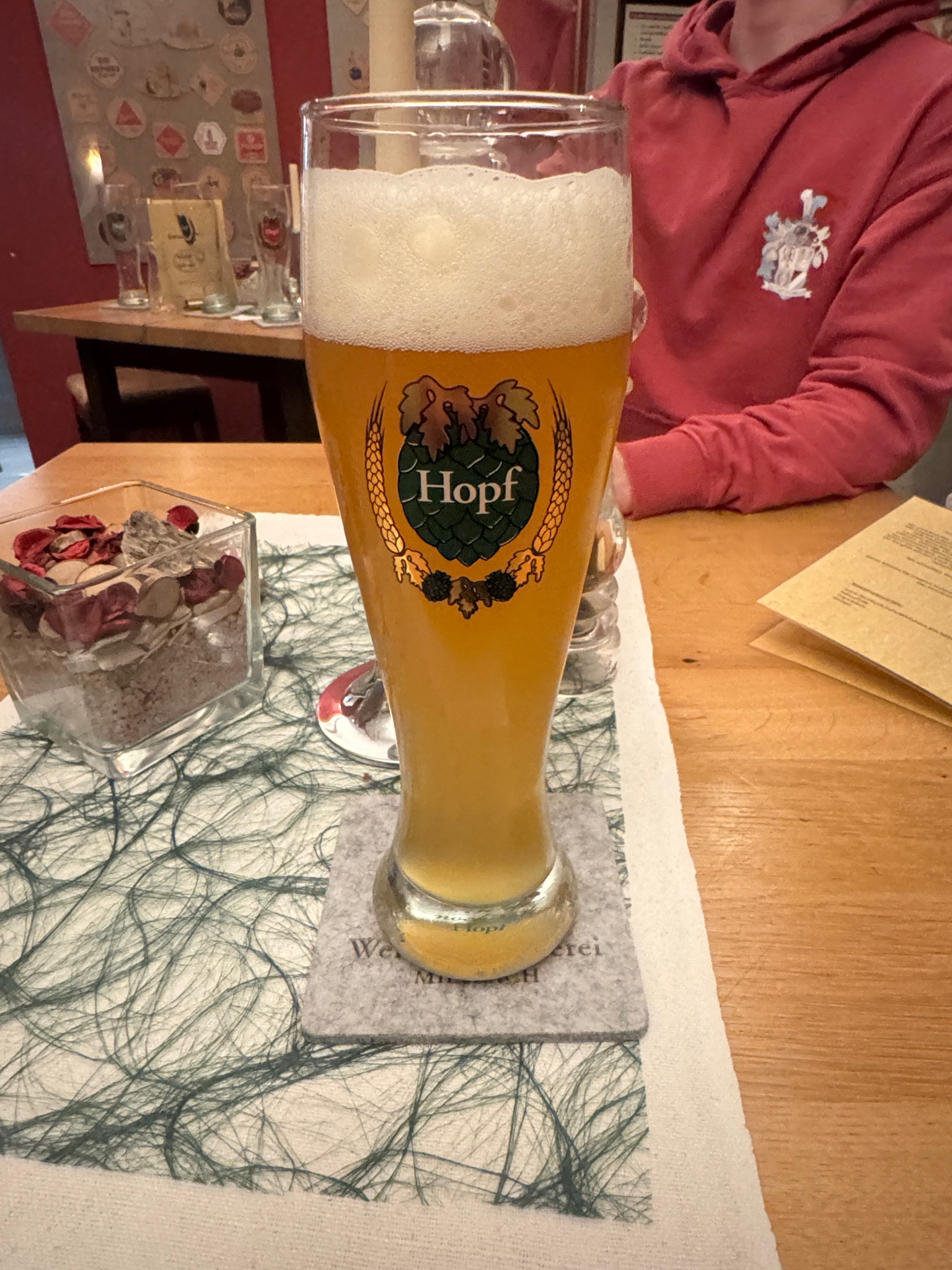 Helle Weiße, Weissbierbrauerei Hopf