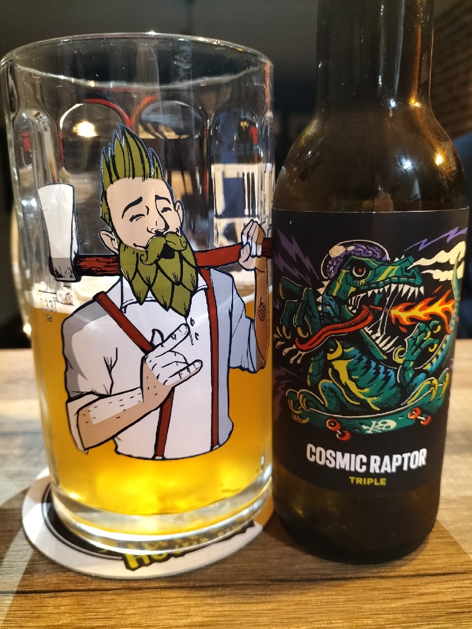 Cosmic Raptor, France